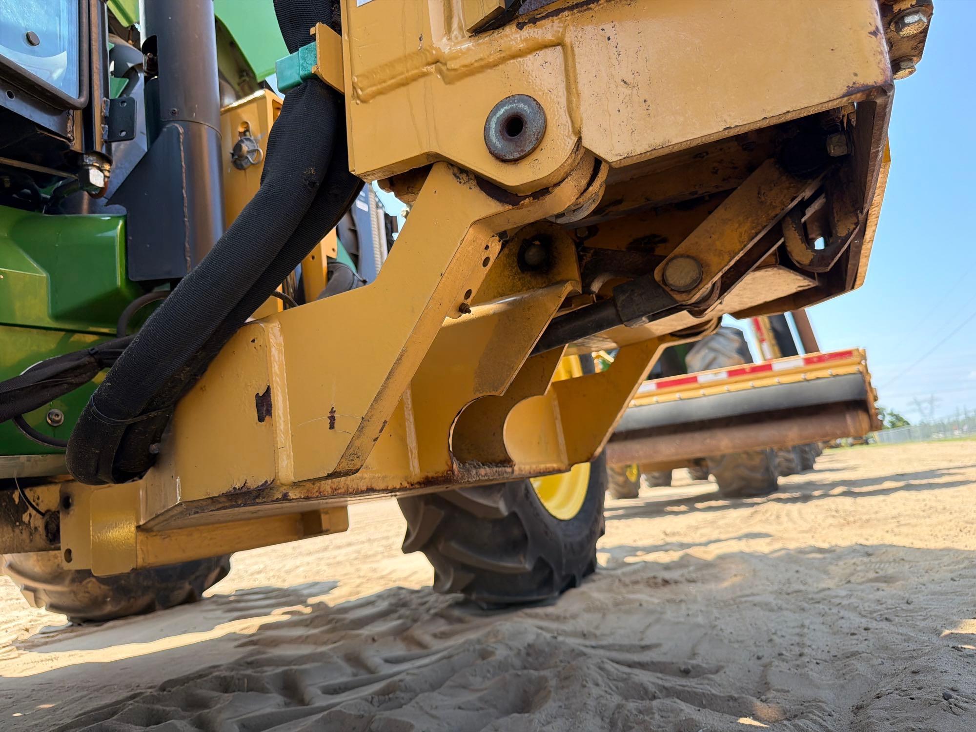 John Deere 5100E
