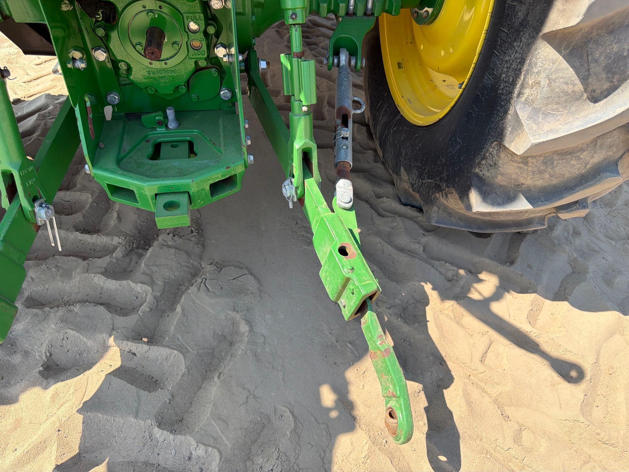 John Deere 5100E