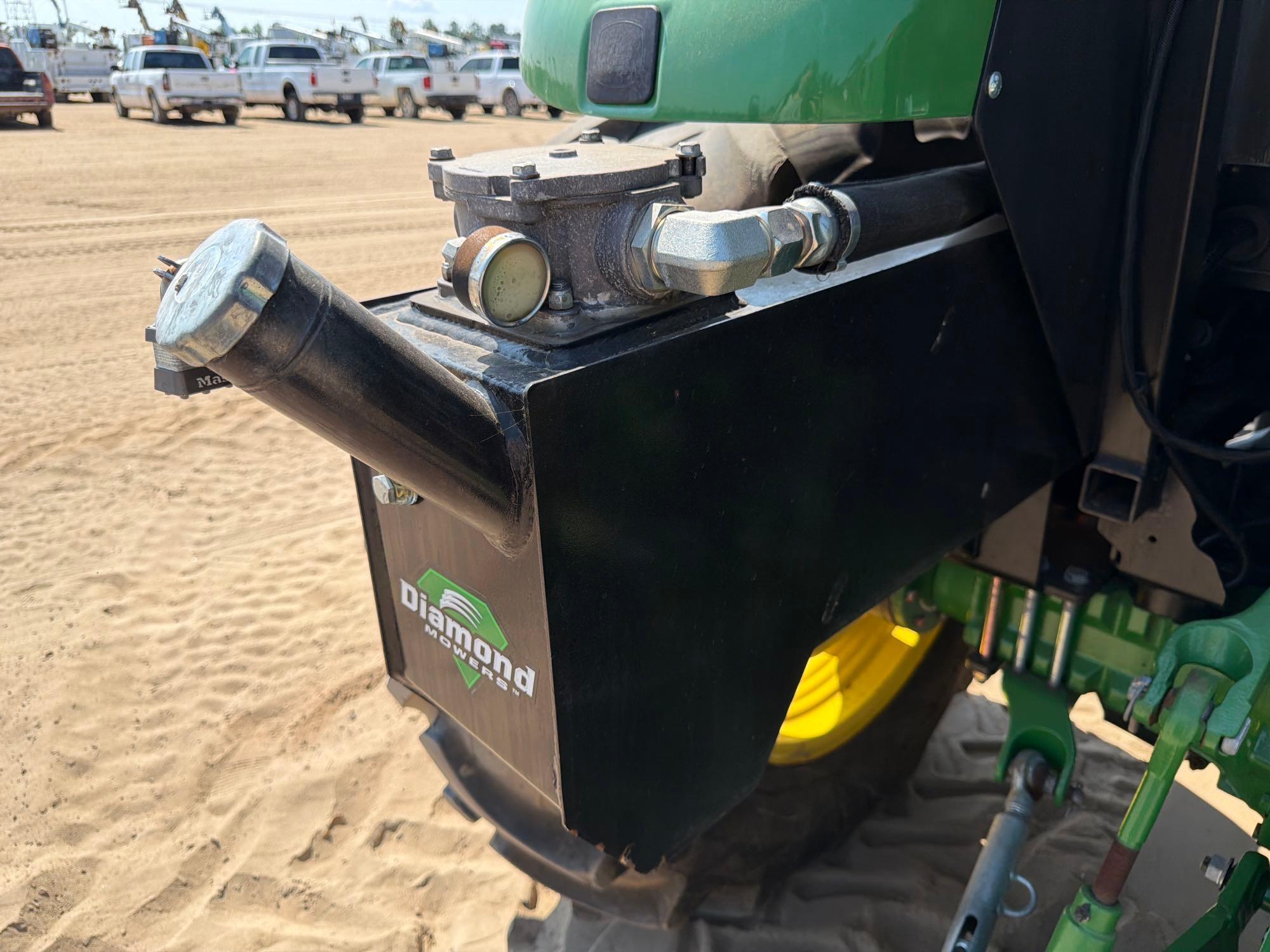 John Deere 5100E