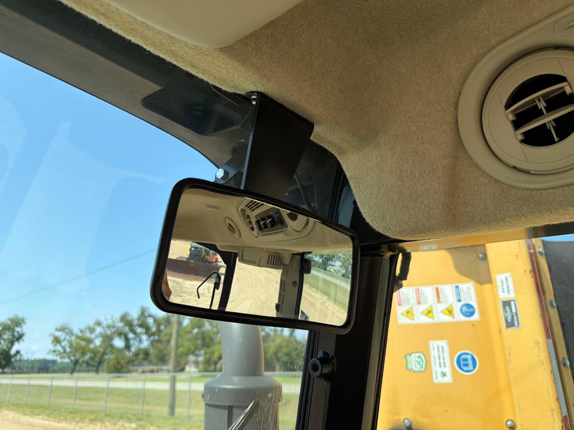John Deere 5100E