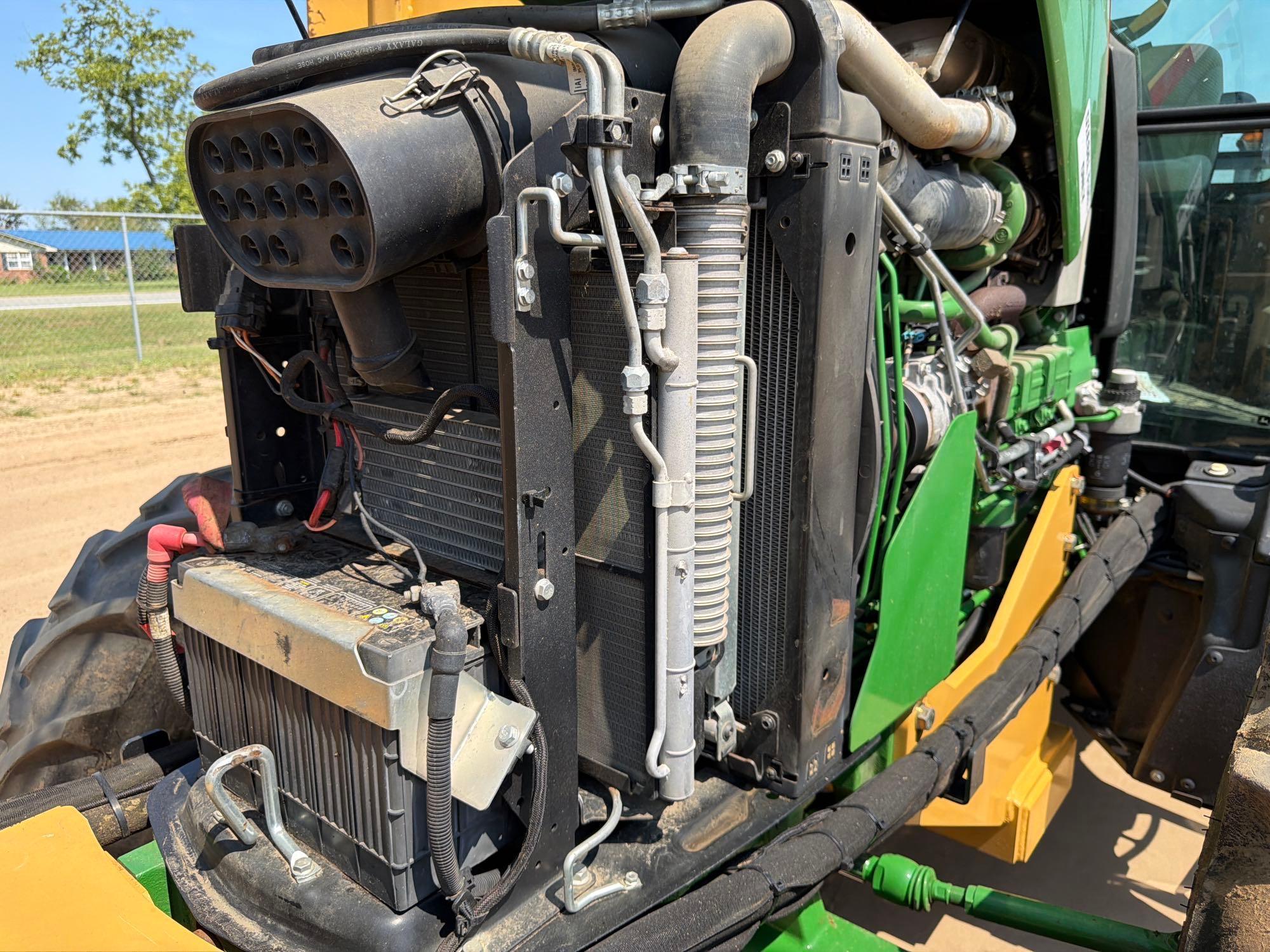 John Deere 5100E