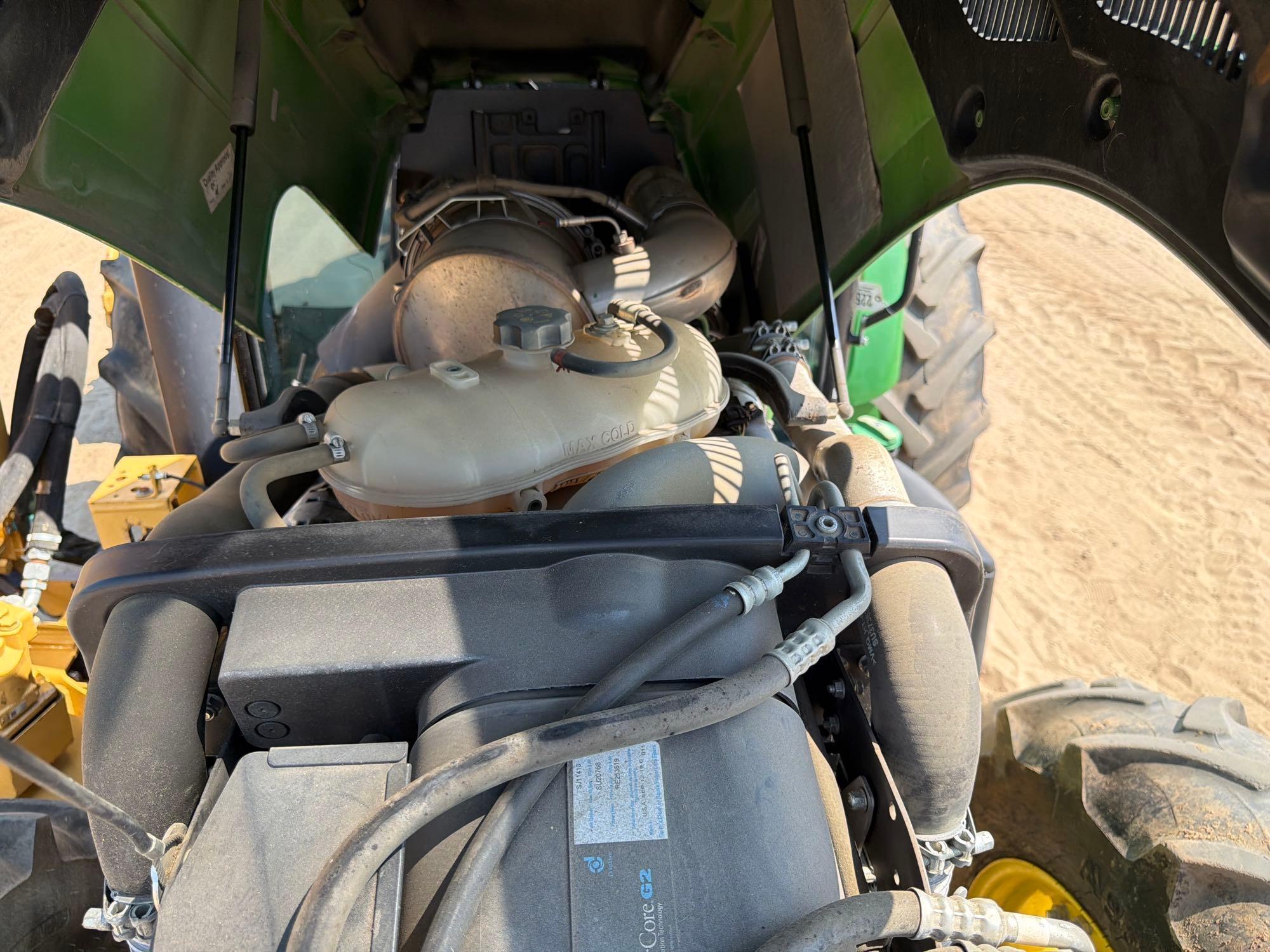 John Deere 5100E