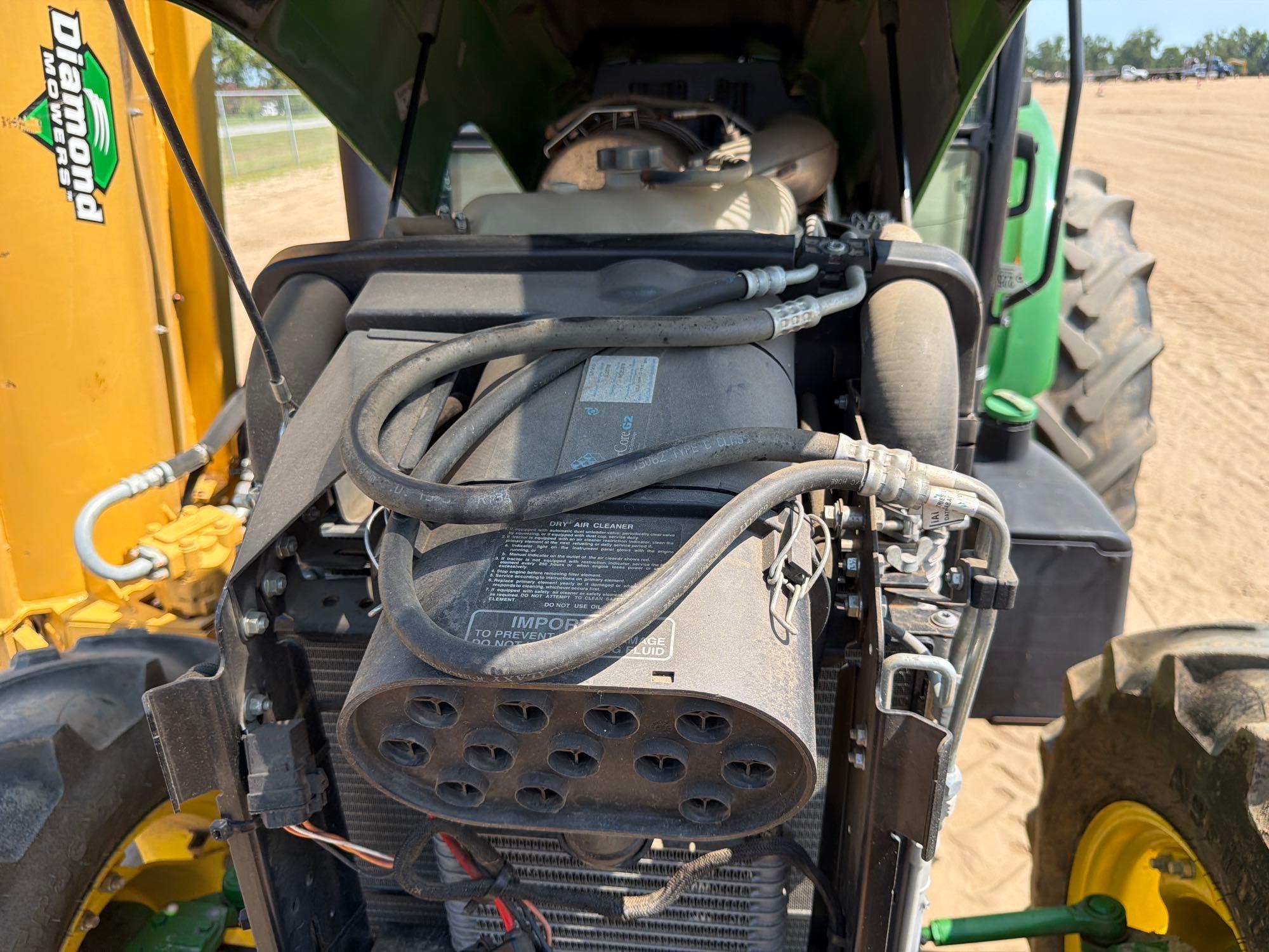 John Deere 5100E