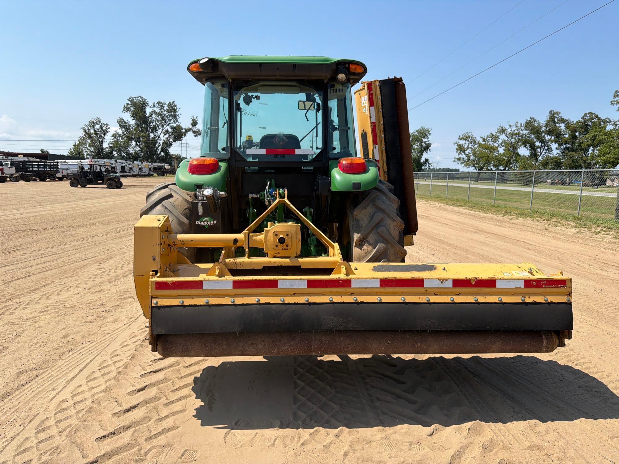 John Deere 5100E