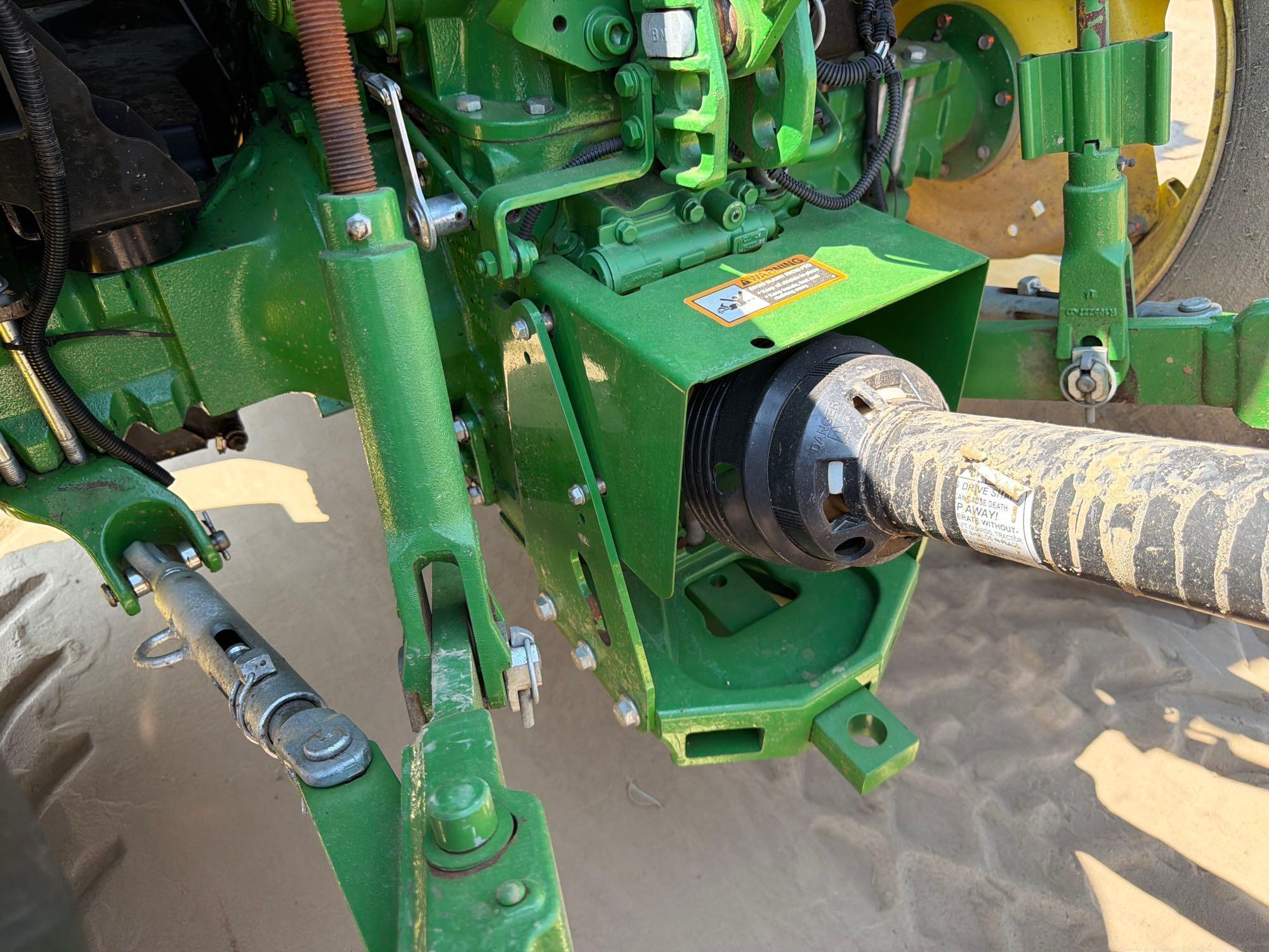 John Deere 5100E