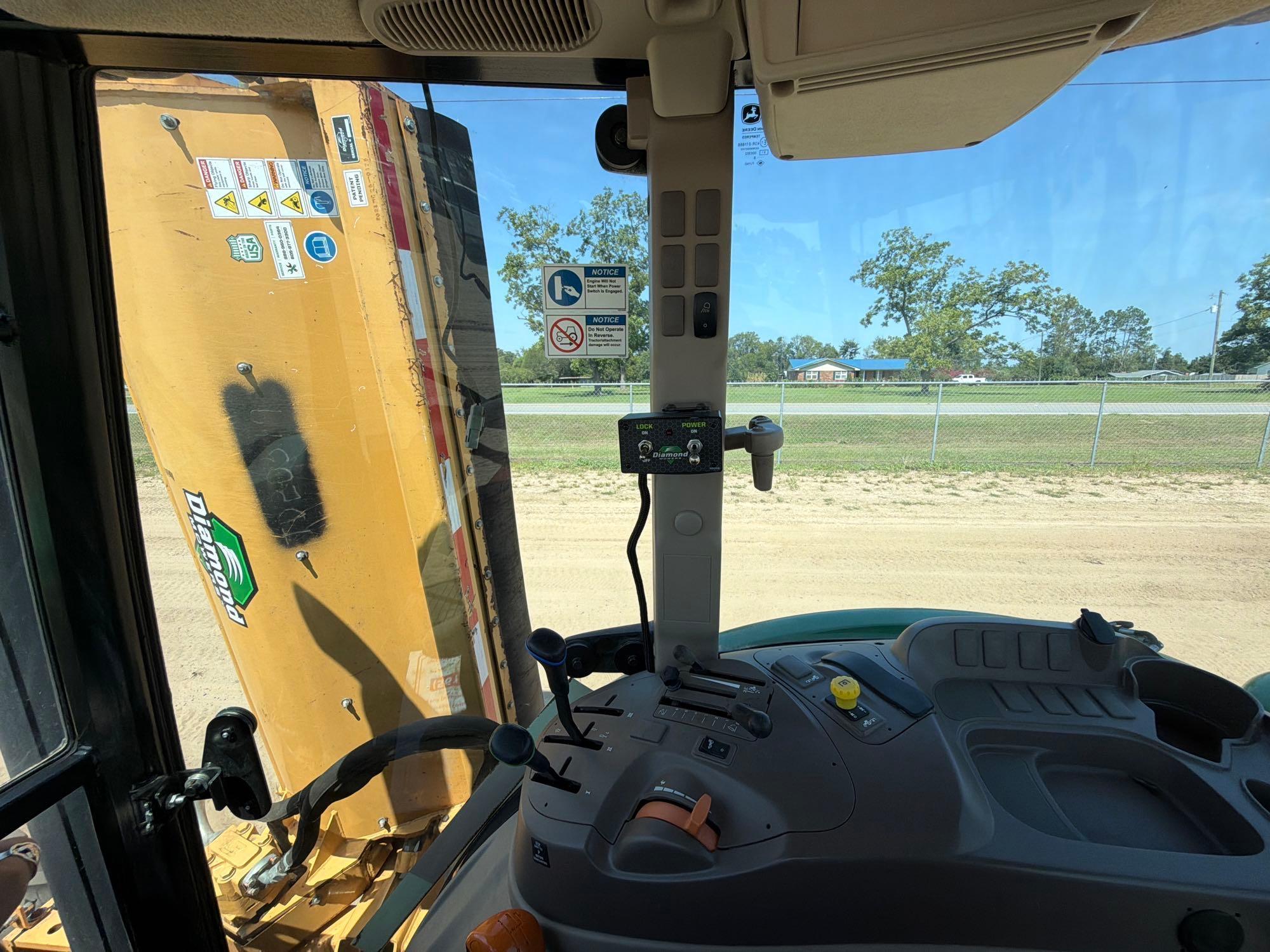 John Deere 5100E