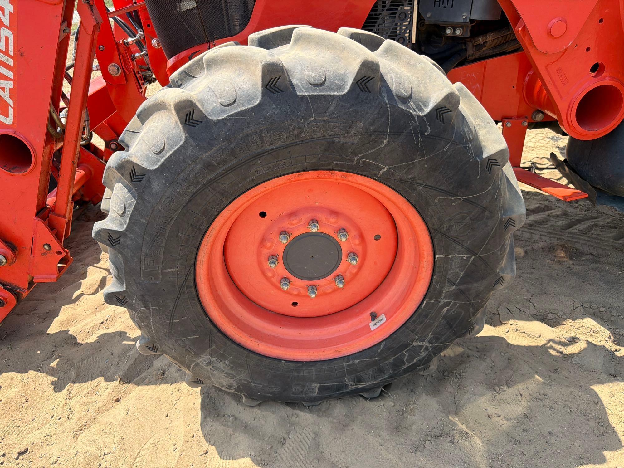 Kubota M7060