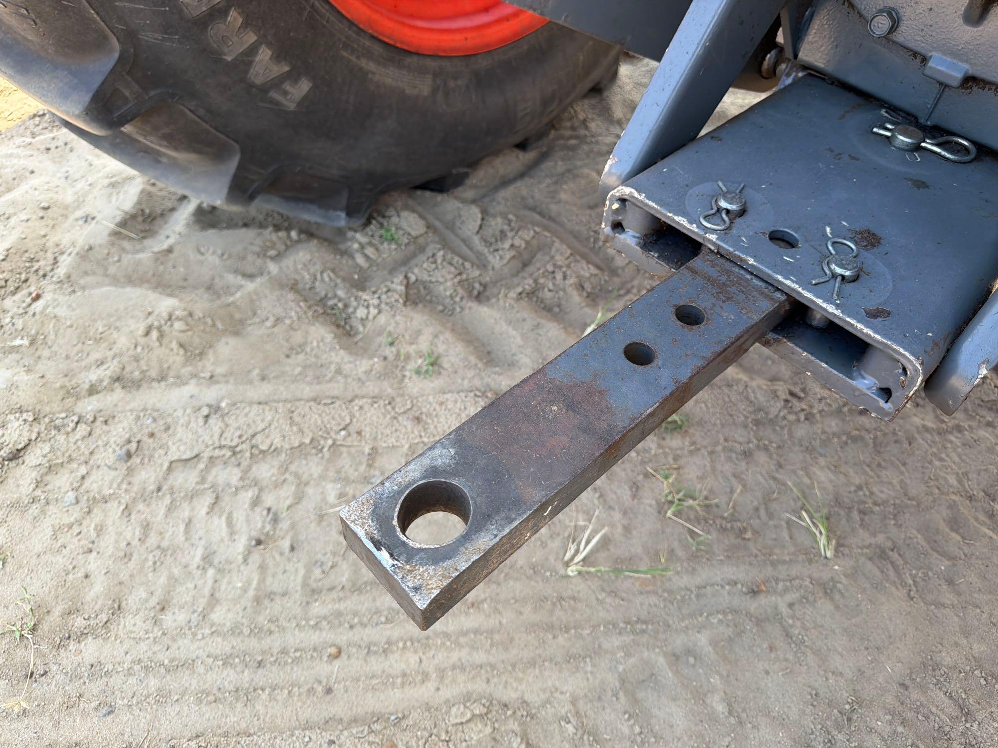 Kubota M7060