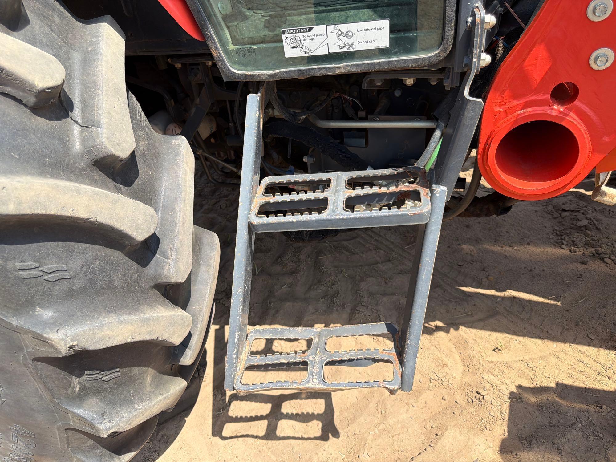 Kubota M7060