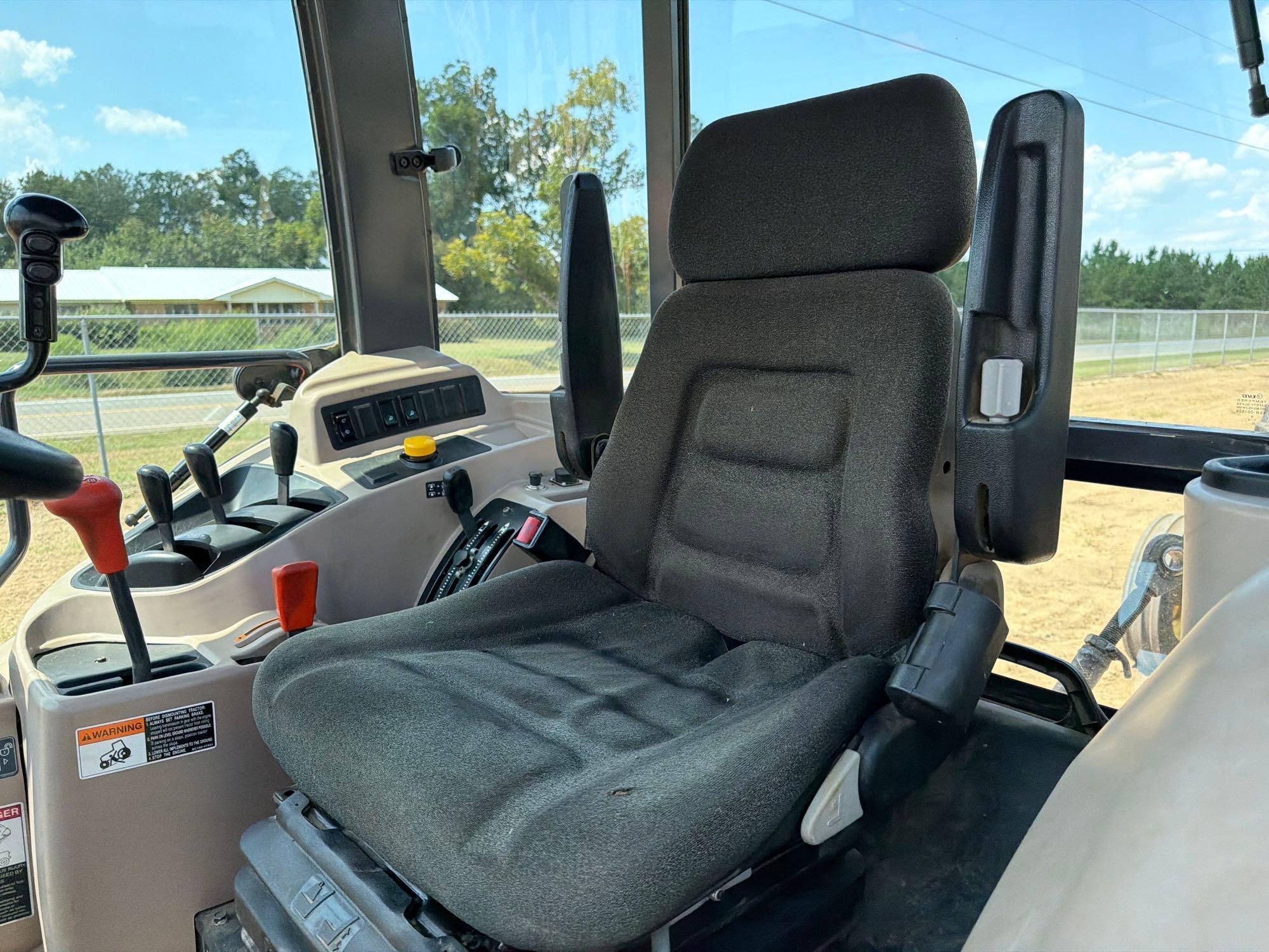 Kubota M7060