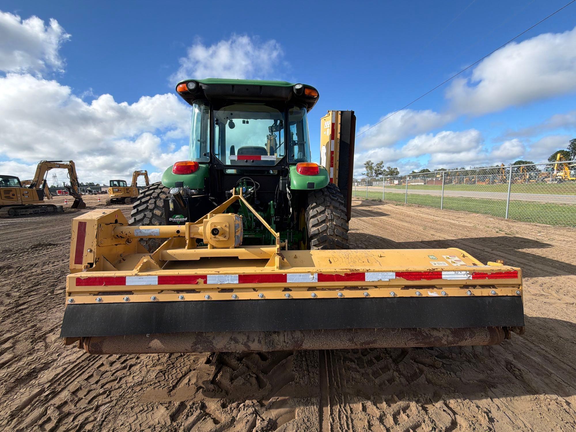 John Deere 5100E
