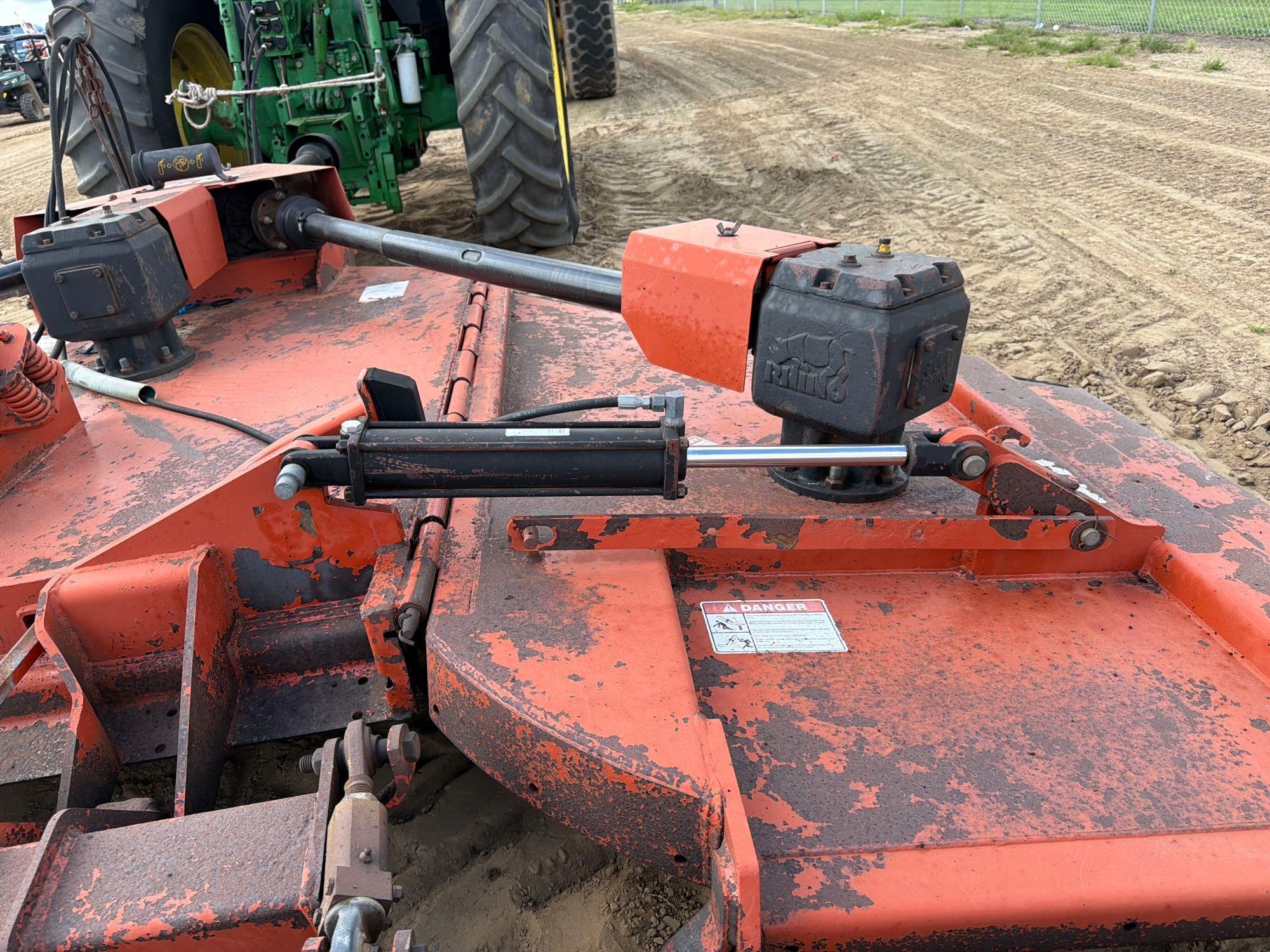 John Deere 7400