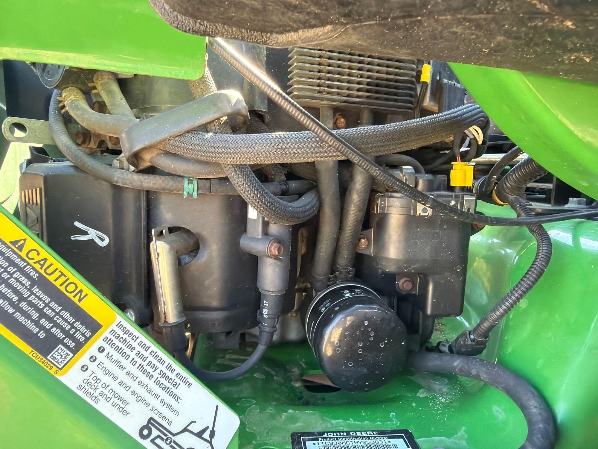 2017 John Deere 930M