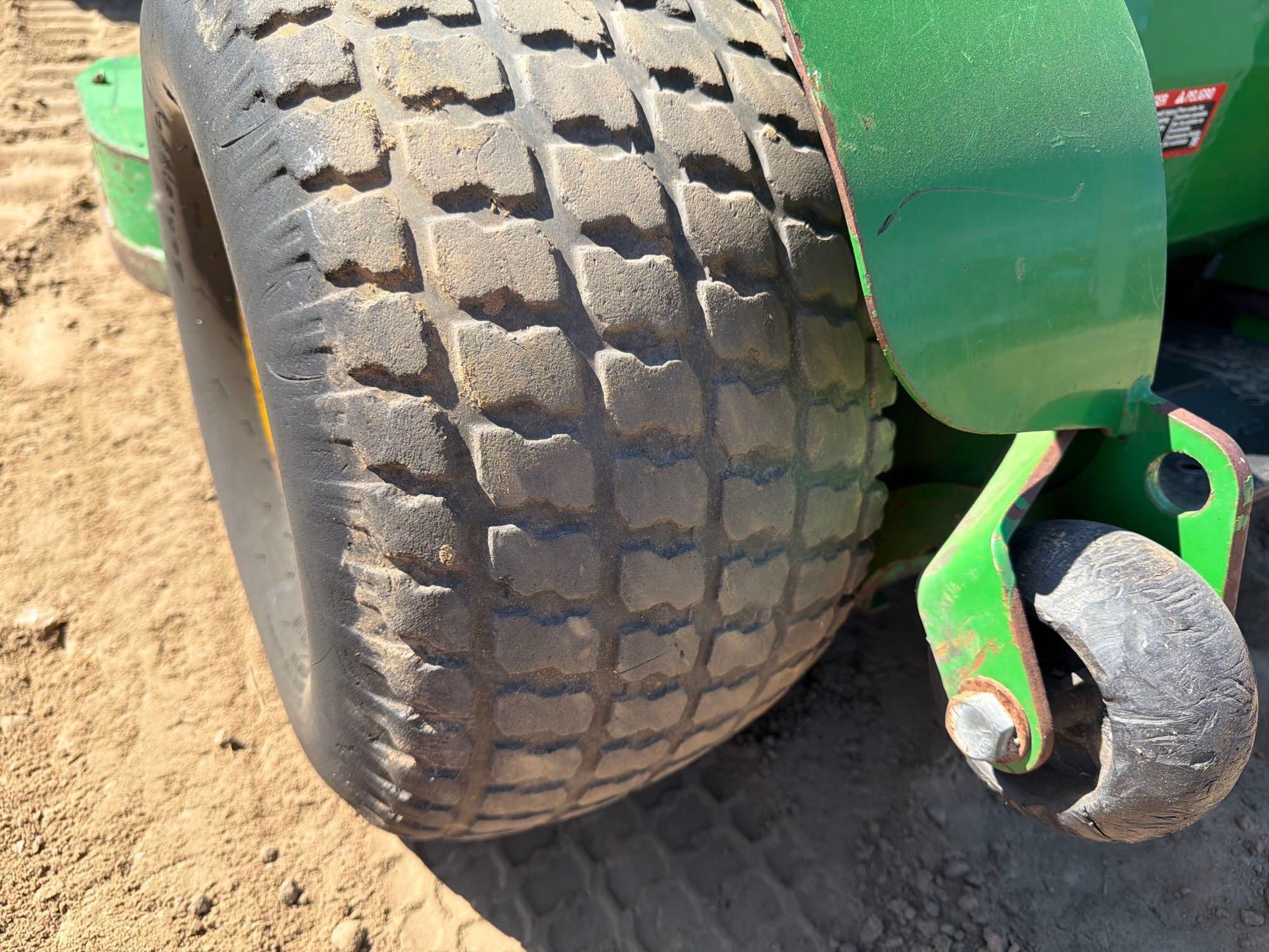 2015 John Deere 648R