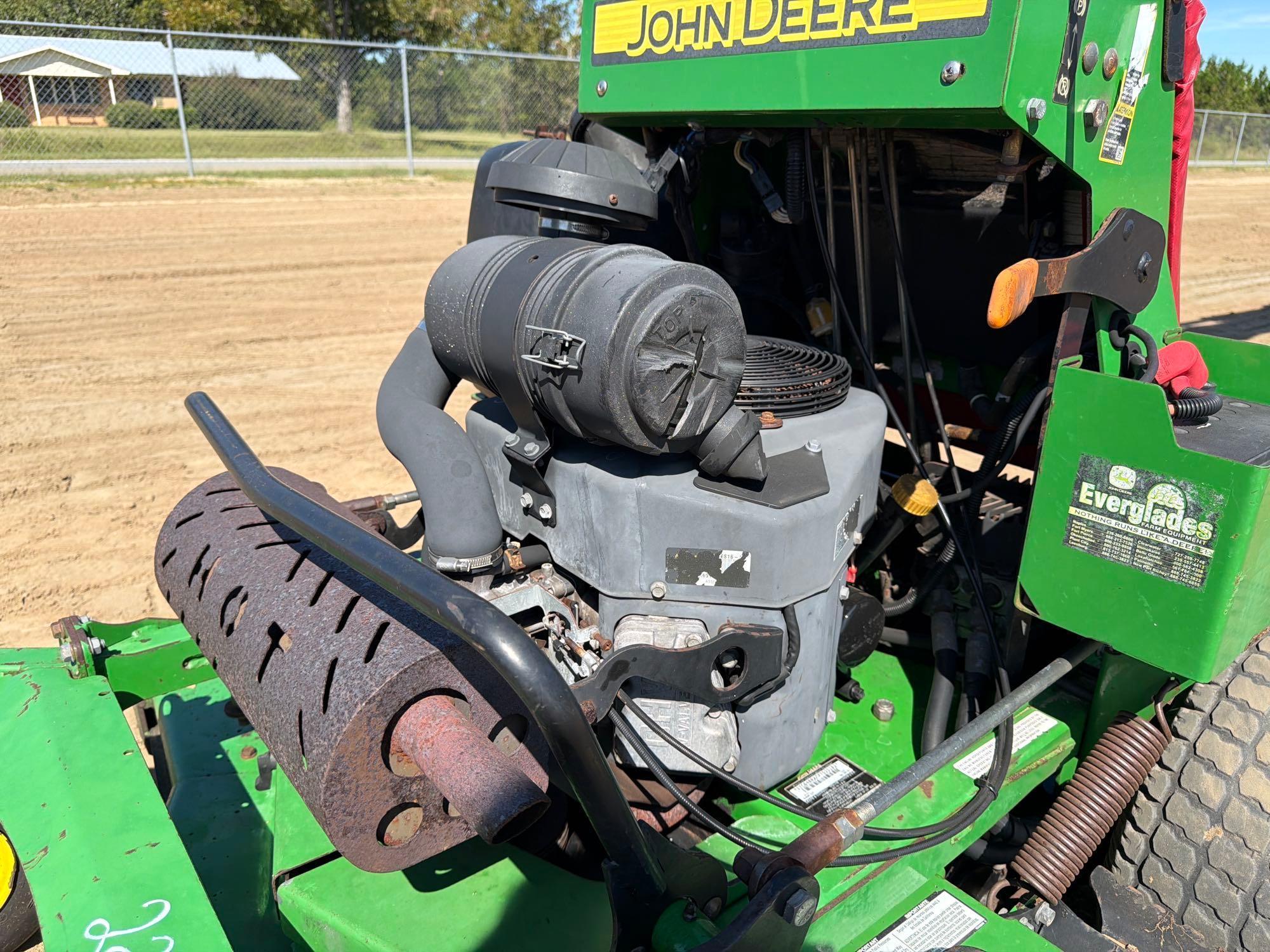 2015 John Deere 648R