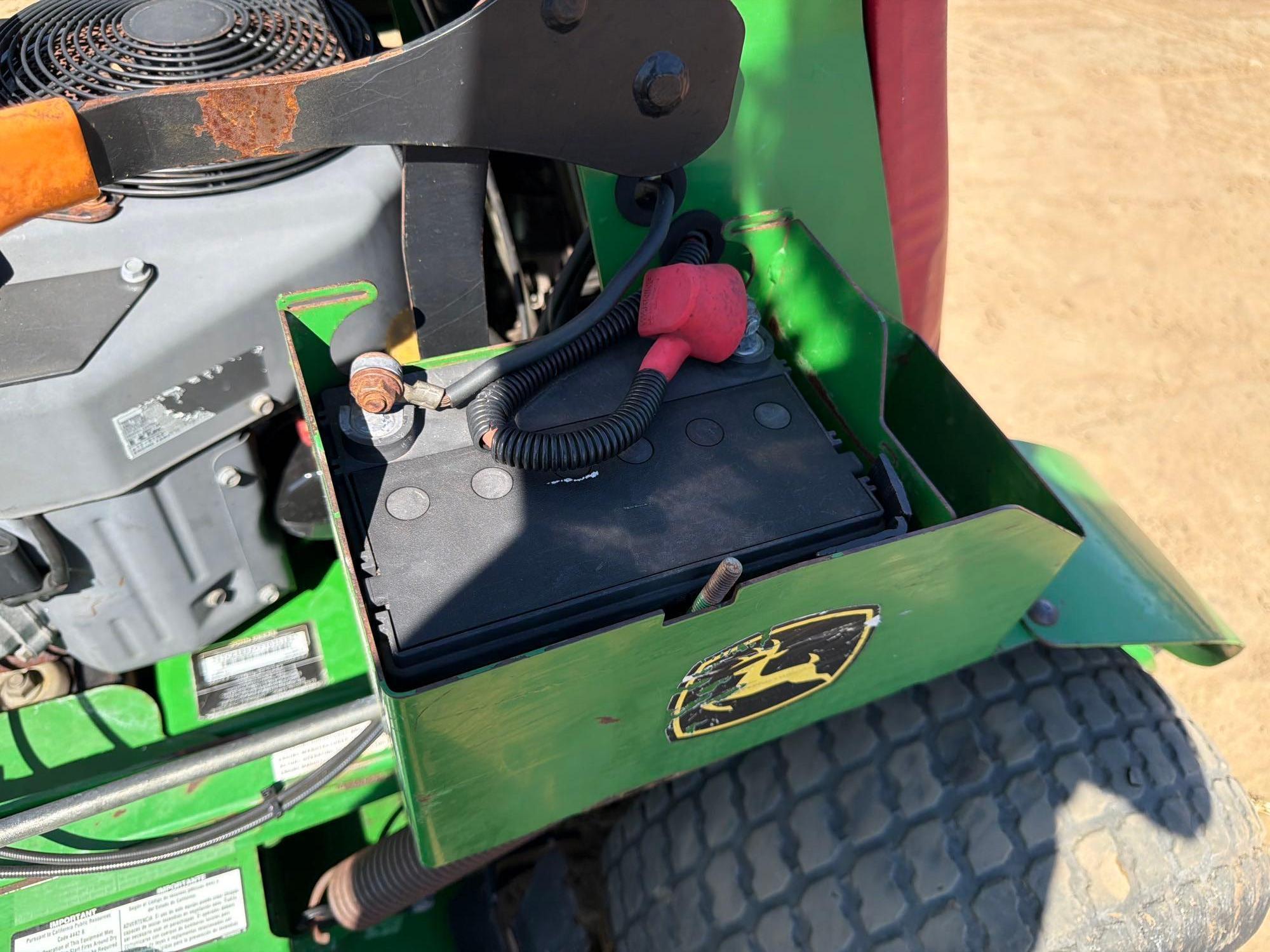 2015 John Deere 648R