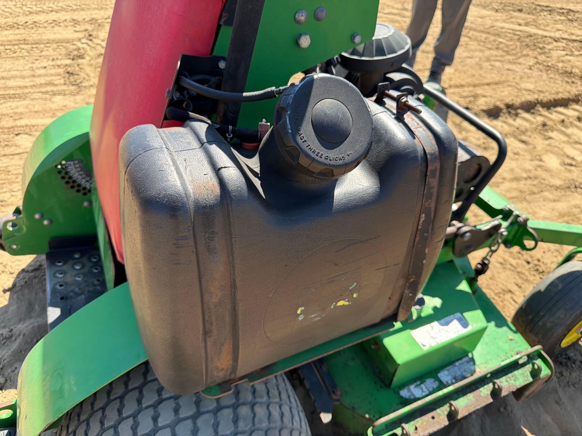 2015 John Deere 648R
