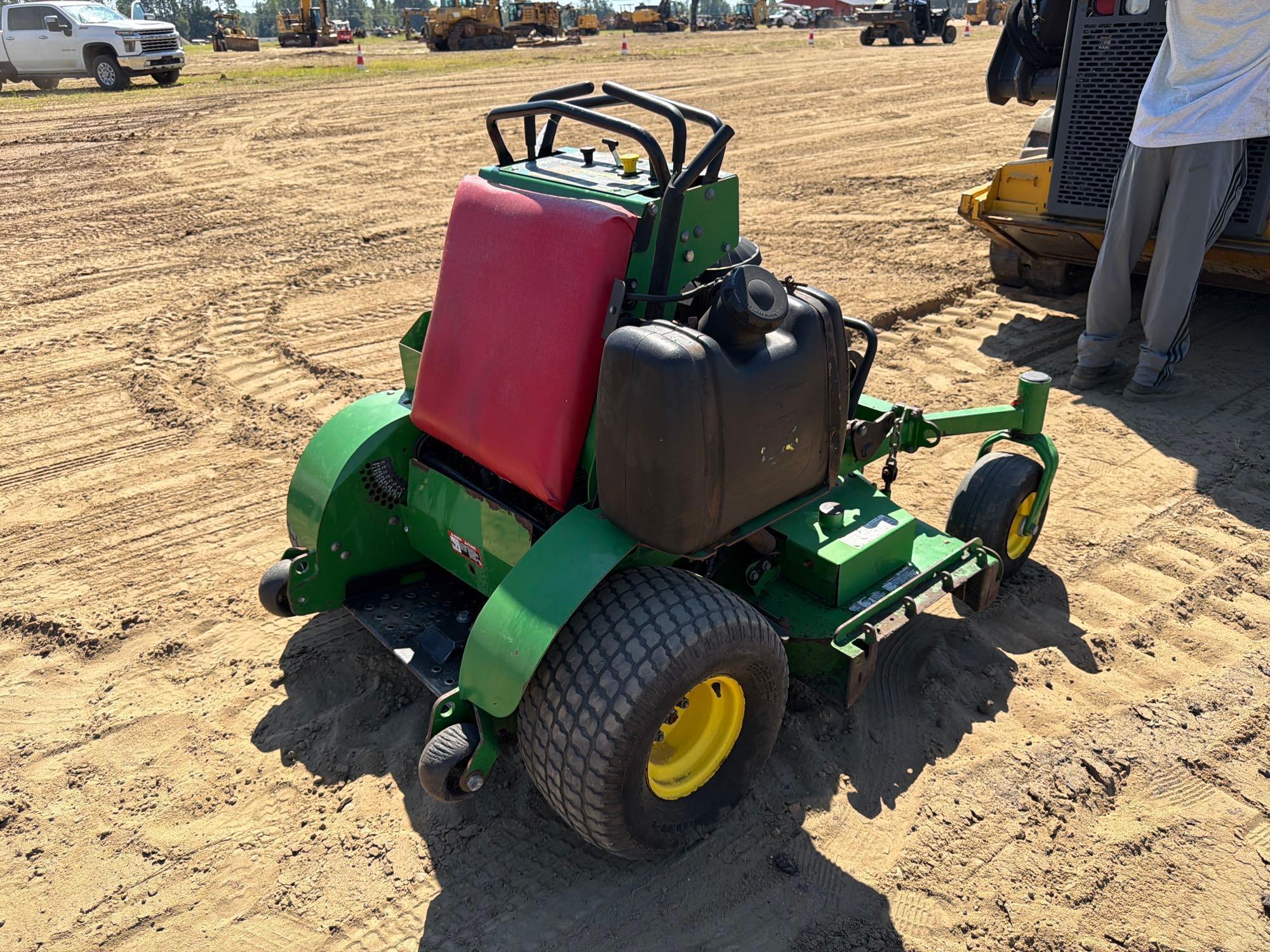 2015 John Deere 648R