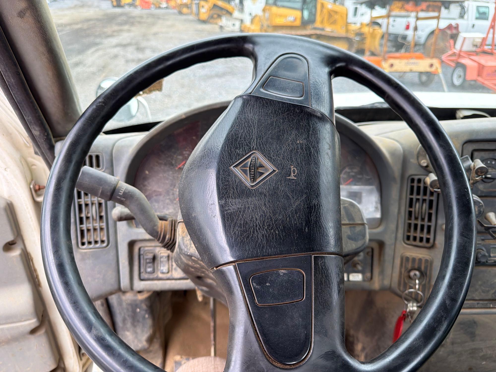 International 4400