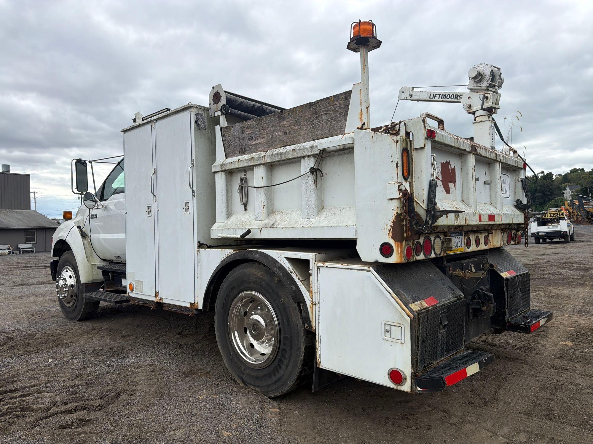 Ford F750