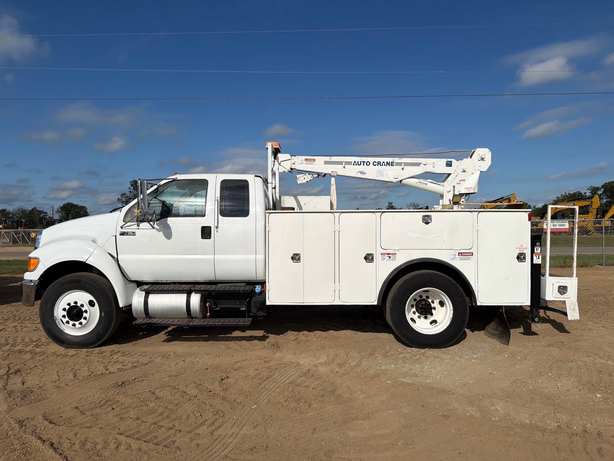 Ford F750 XLT