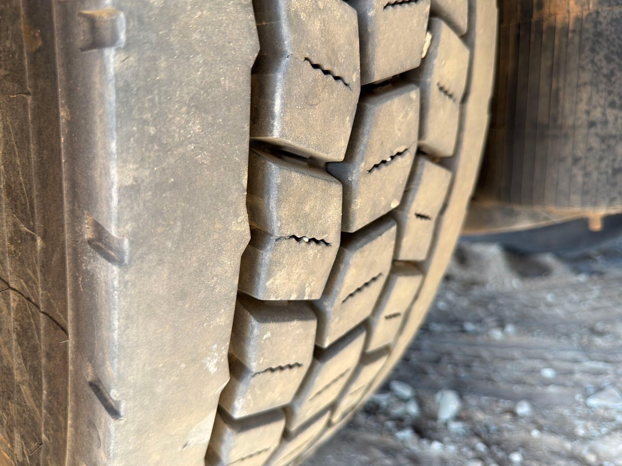Ford F750 XLT