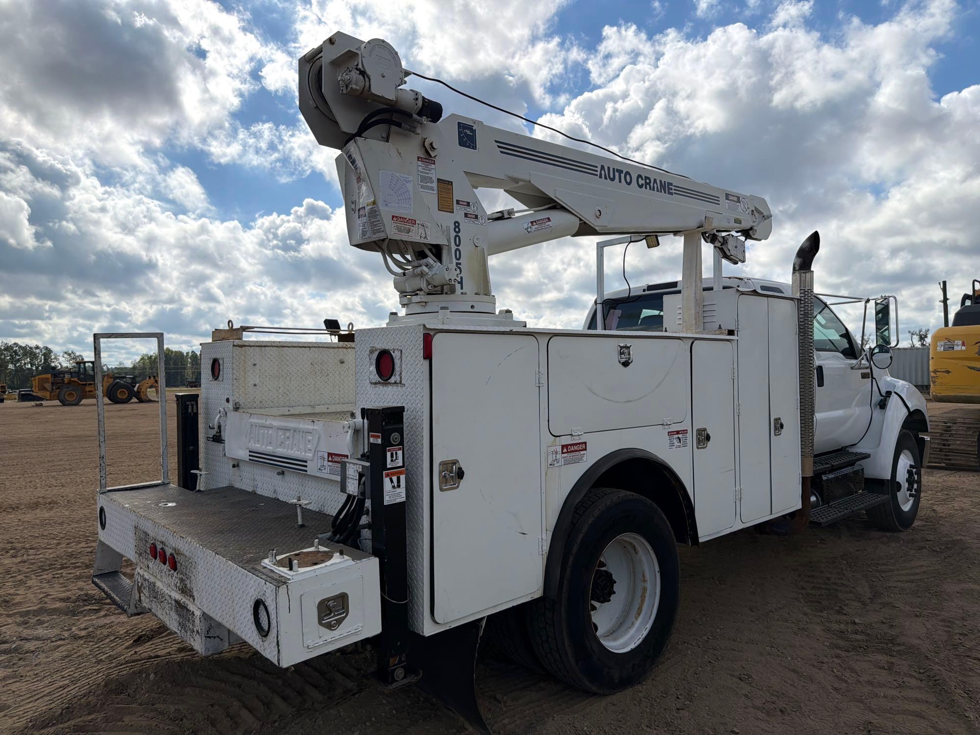 Ford F750 XLT