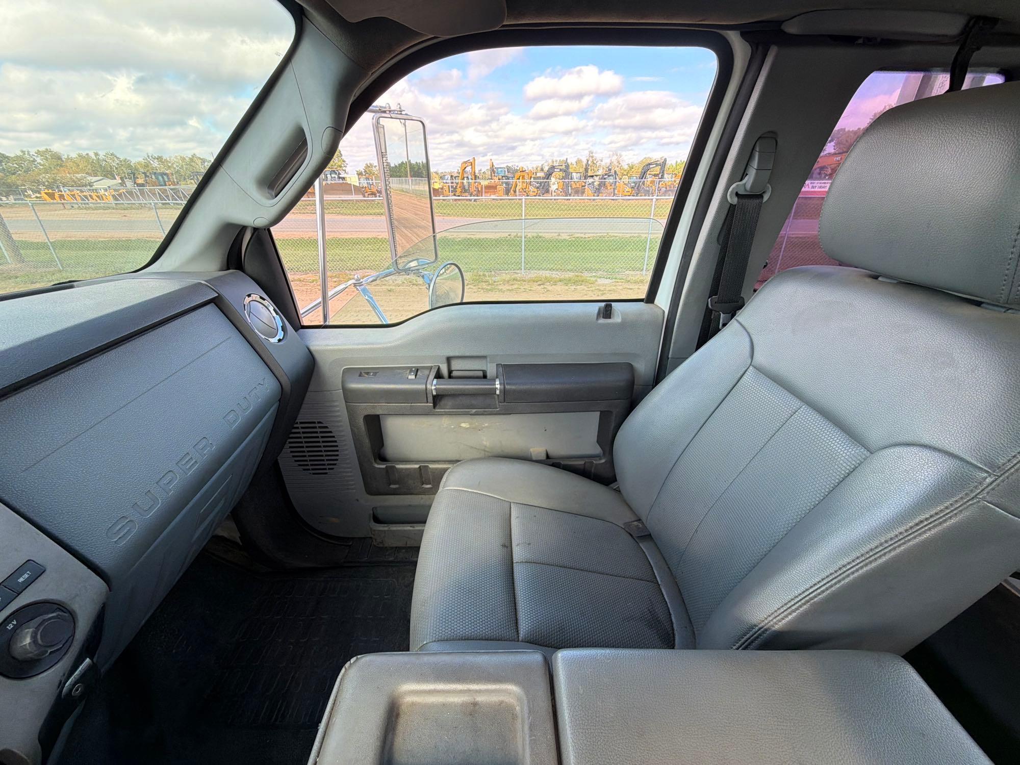 Ford F750 XLT