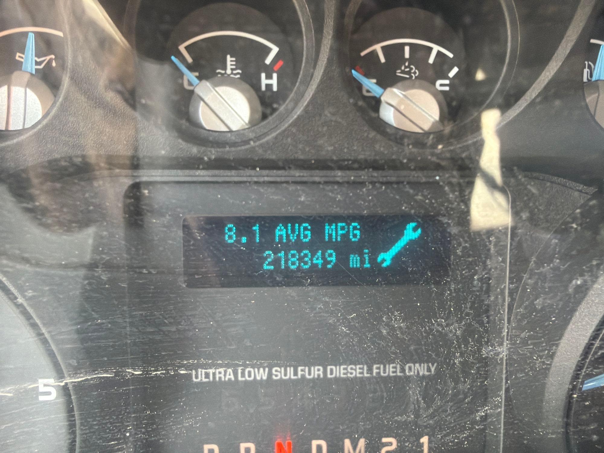 2015 Ford F750 XLT