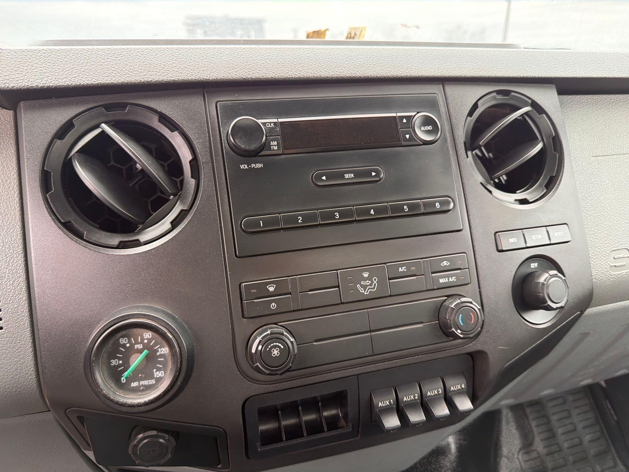 2012 Ford F750 SUPER DUTY