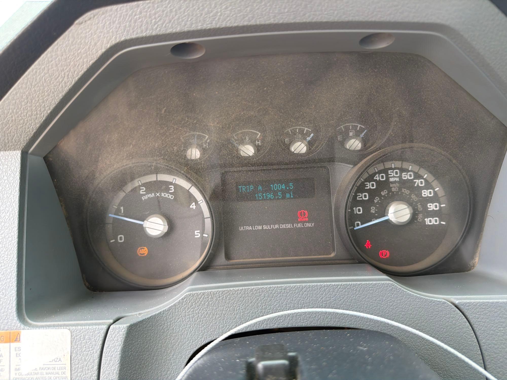 2012 Ford F750 SUPER DUTY