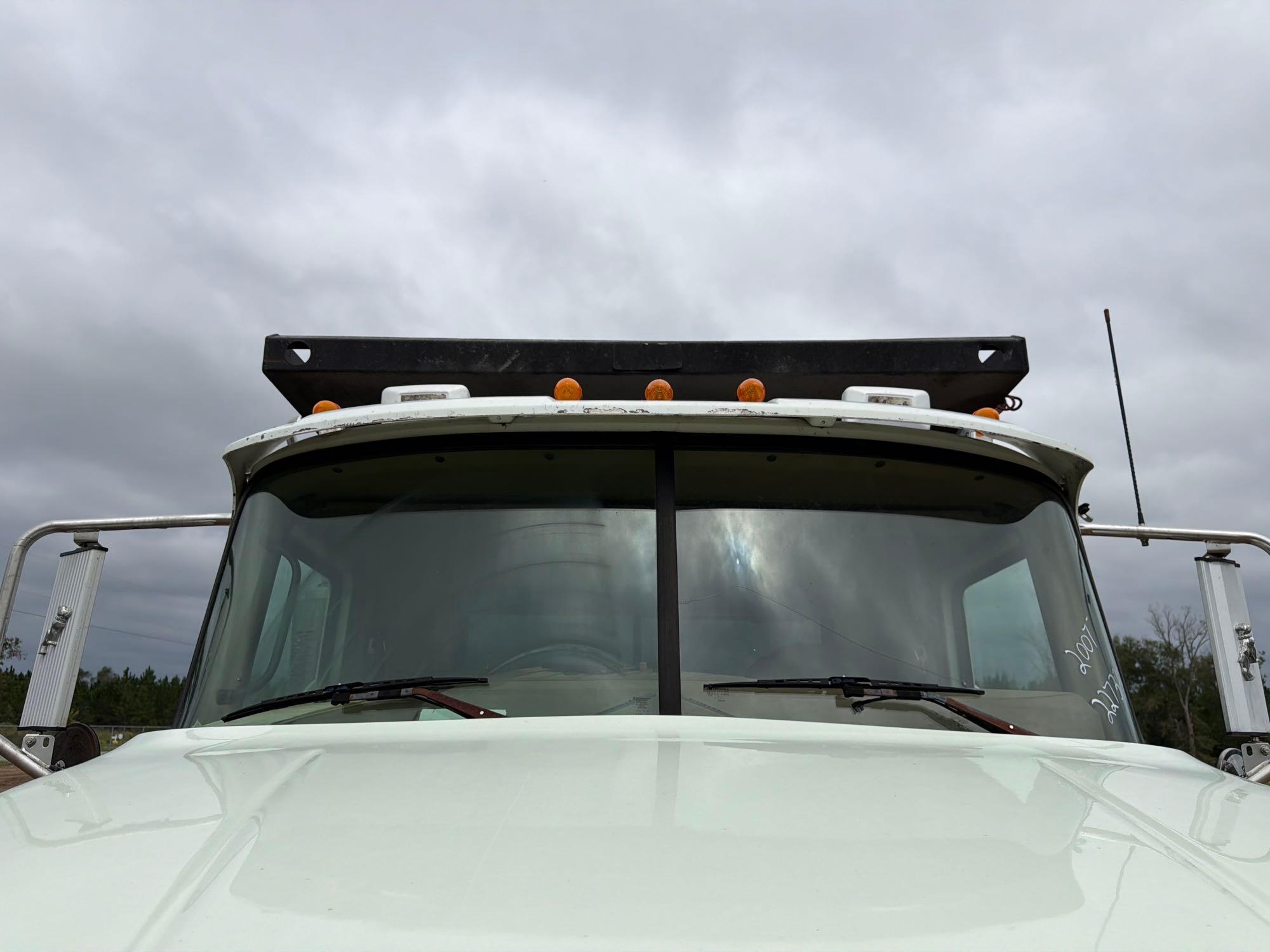 2007 Mack CTP713