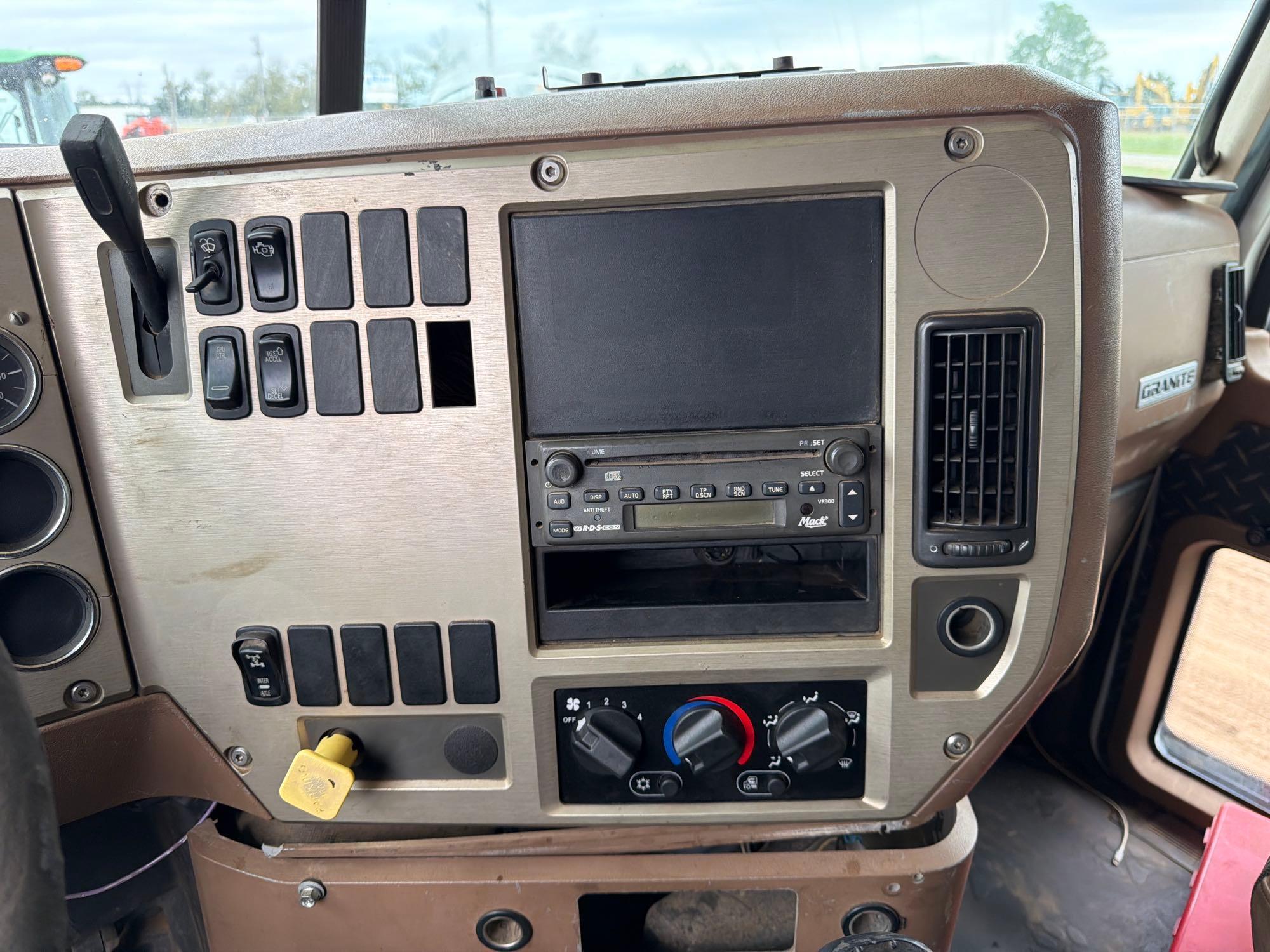 2007 Mack CTP713
