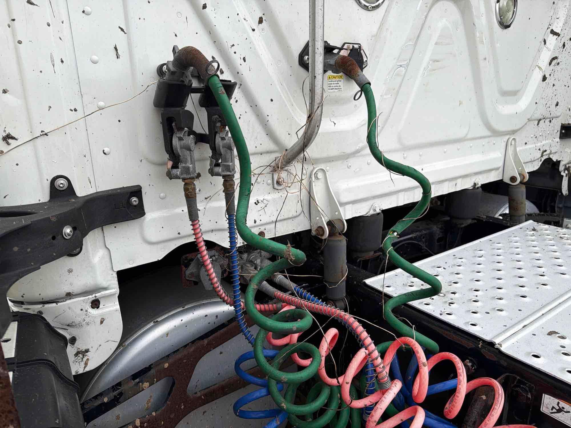2016 Freightliner CASCADIA