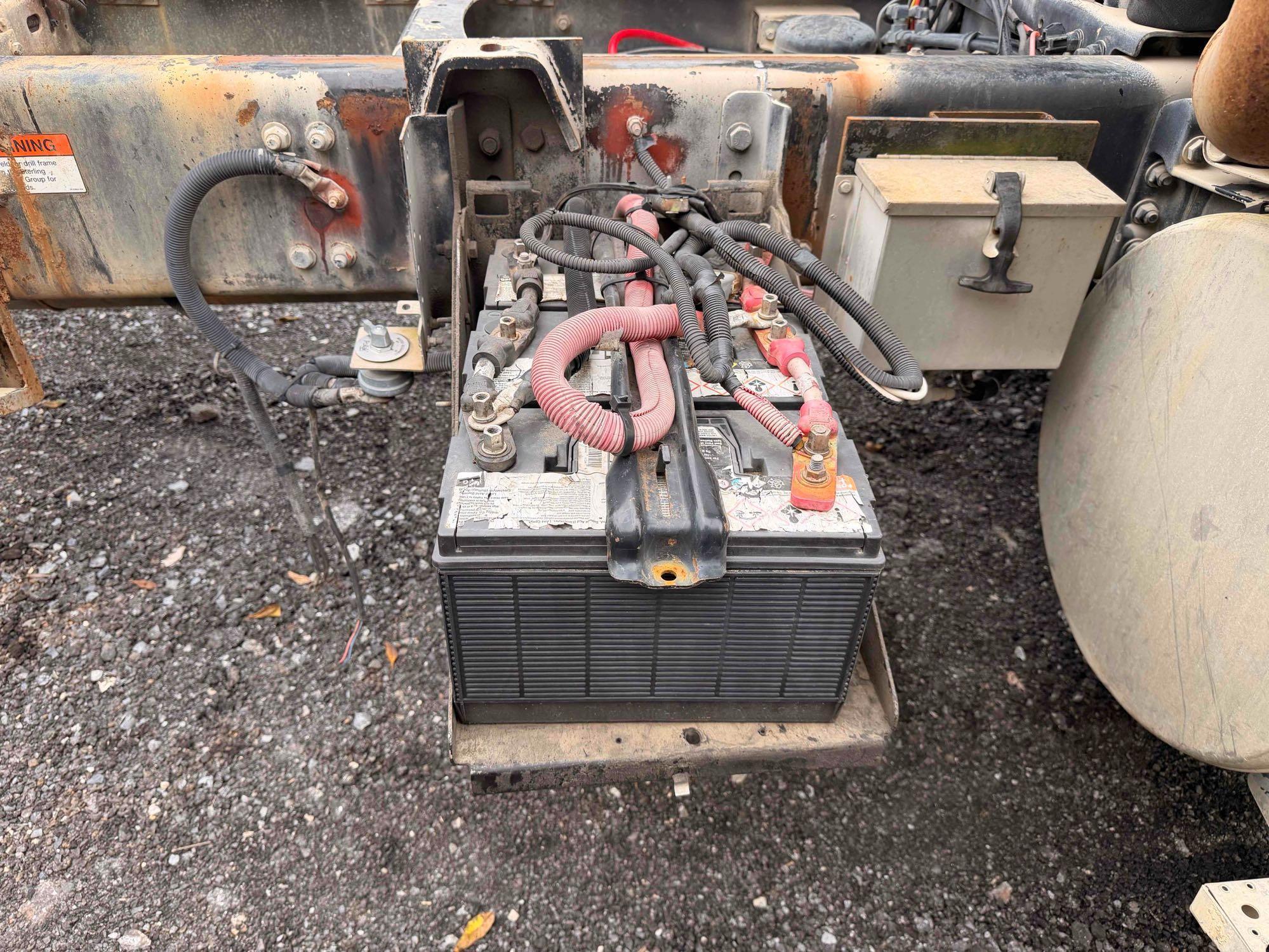 2005 Sterling L9500