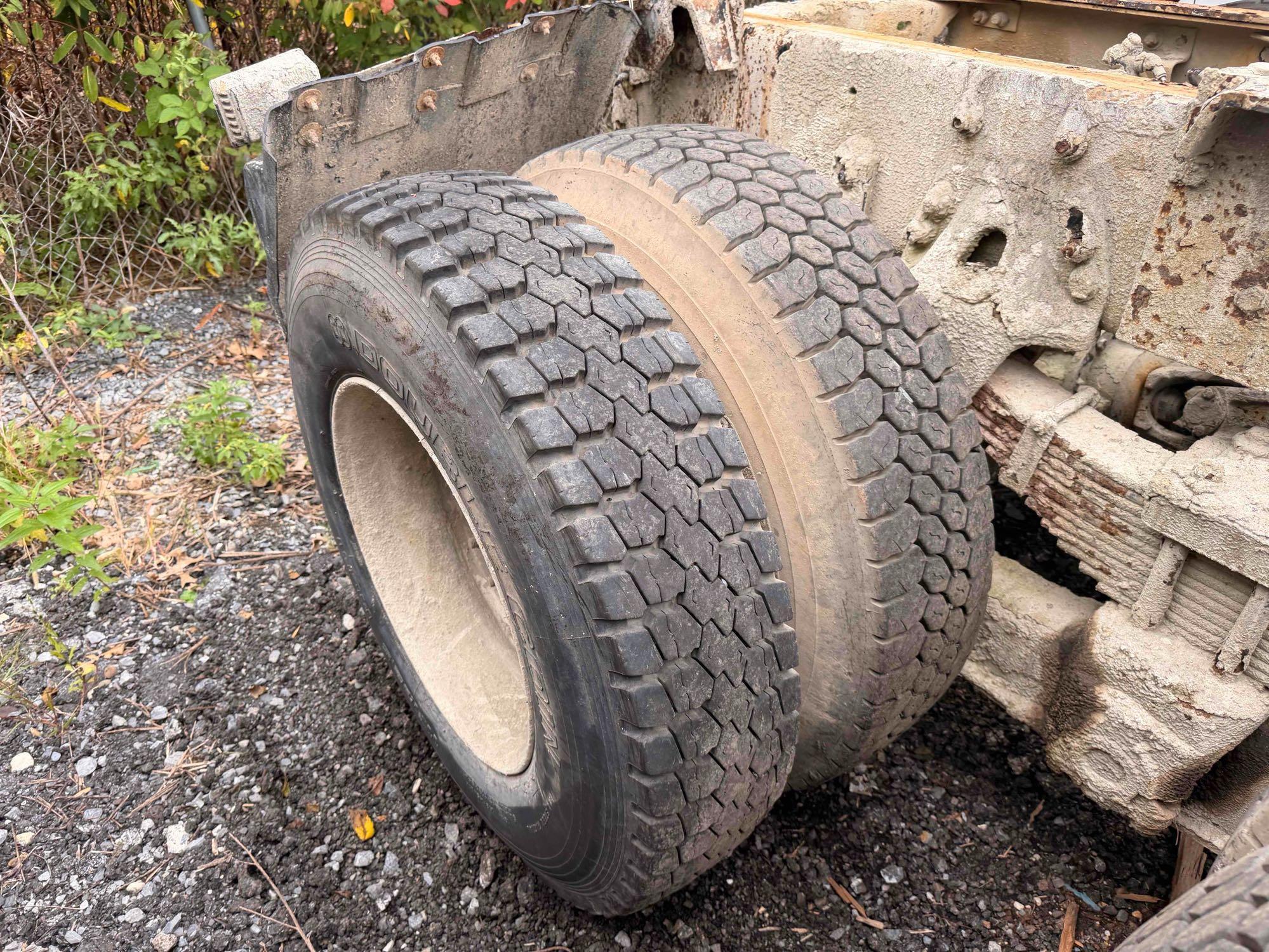 2005 Sterling L9500