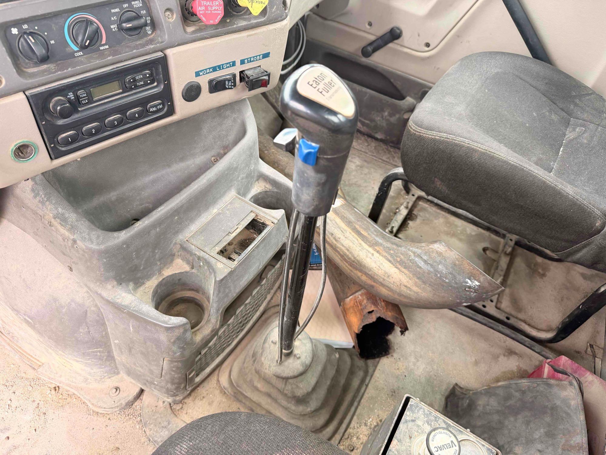 2005 Sterling L9500