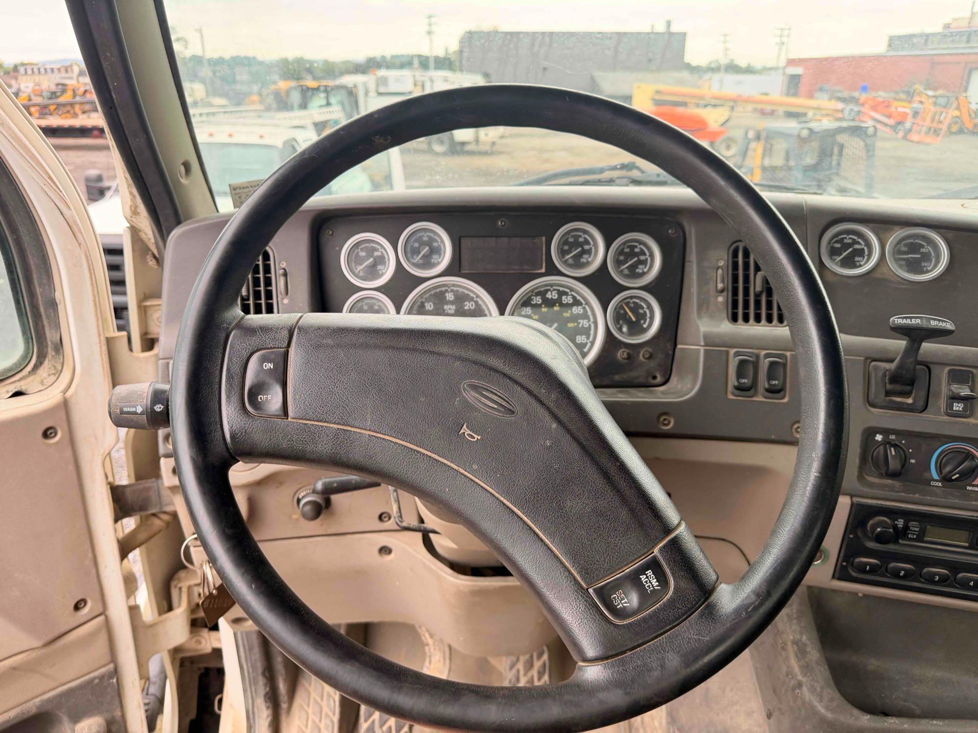 2005 Sterling L9500