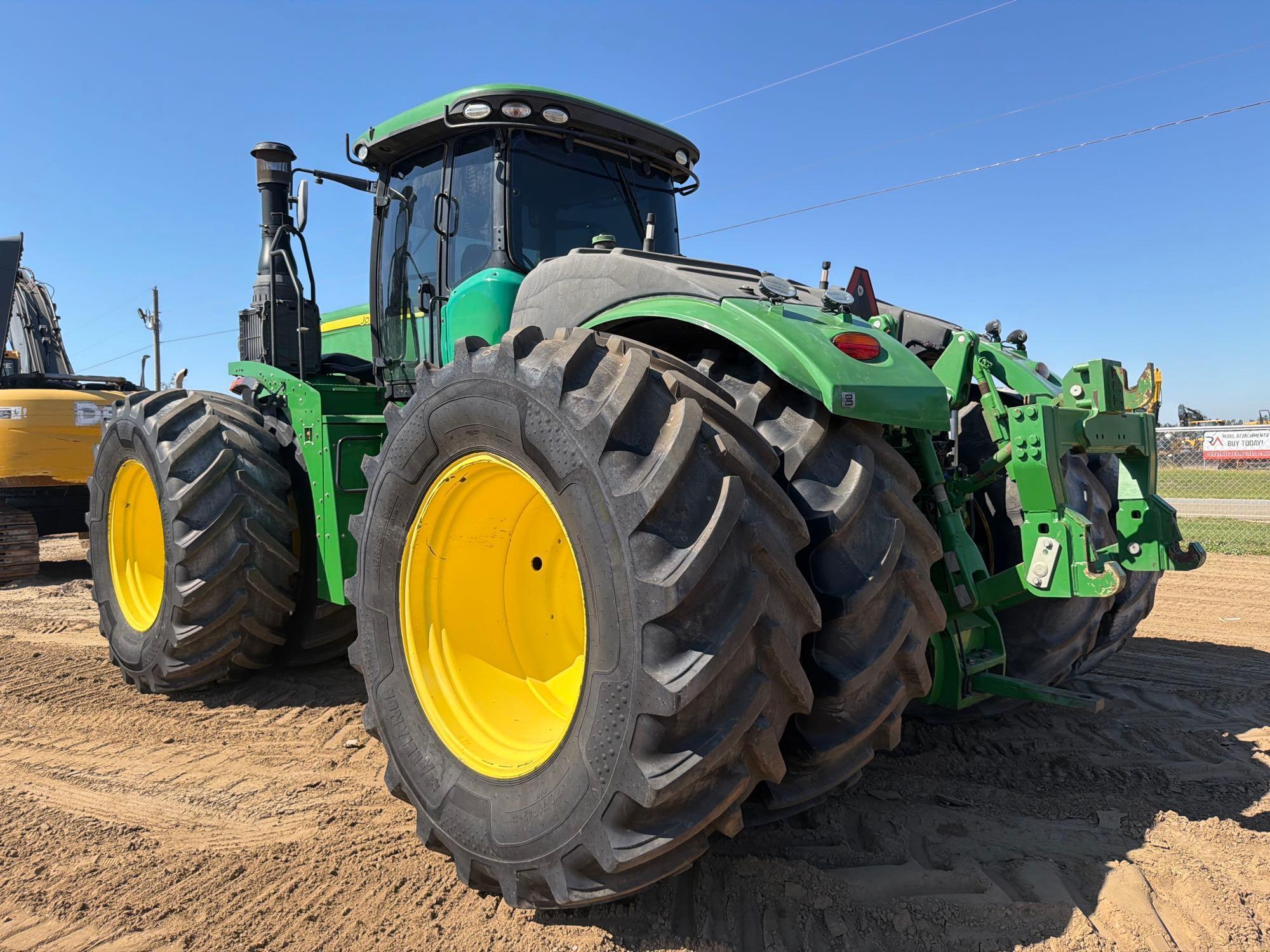 John Deere 9520R