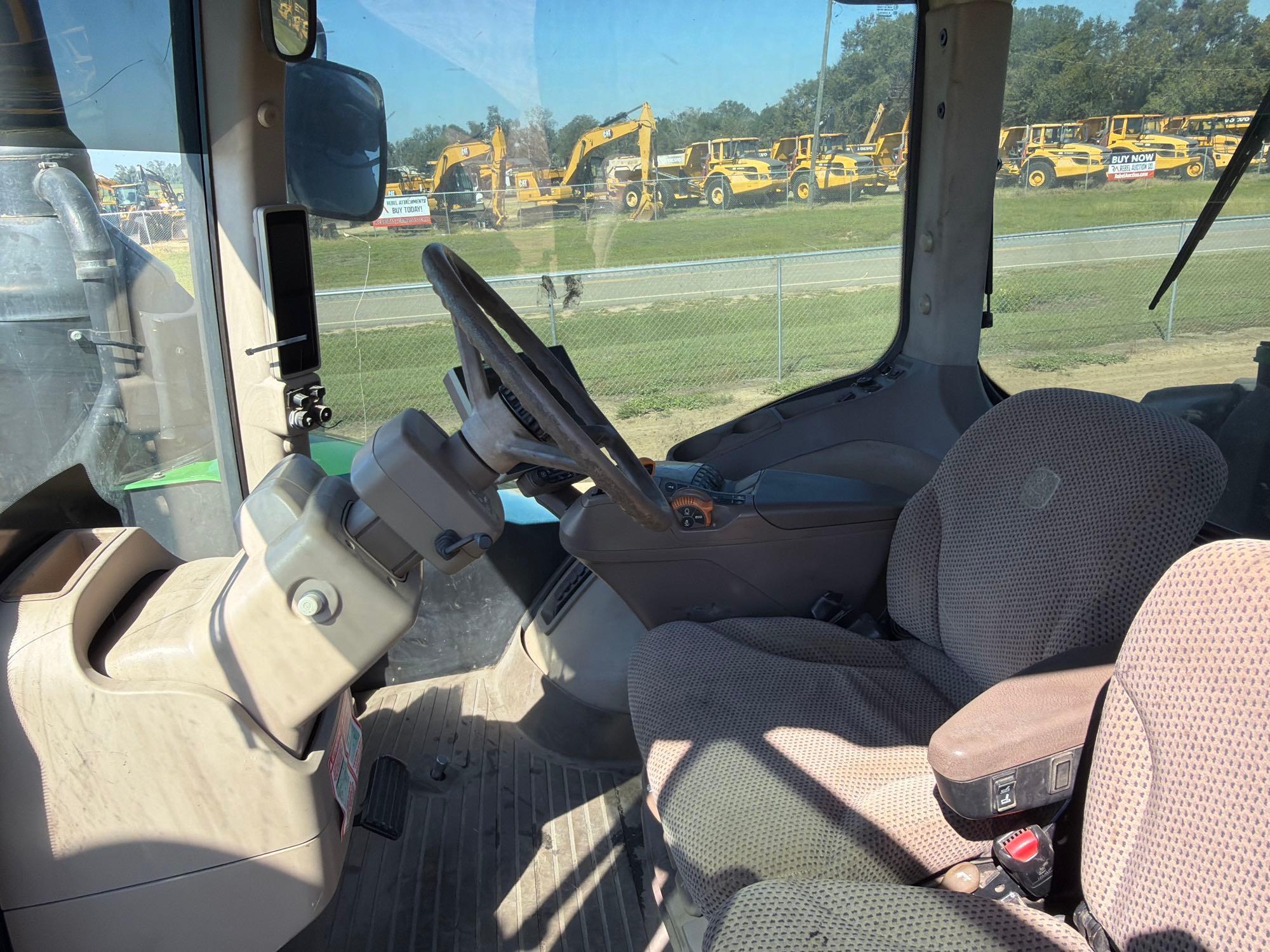 John Deere 9520R
