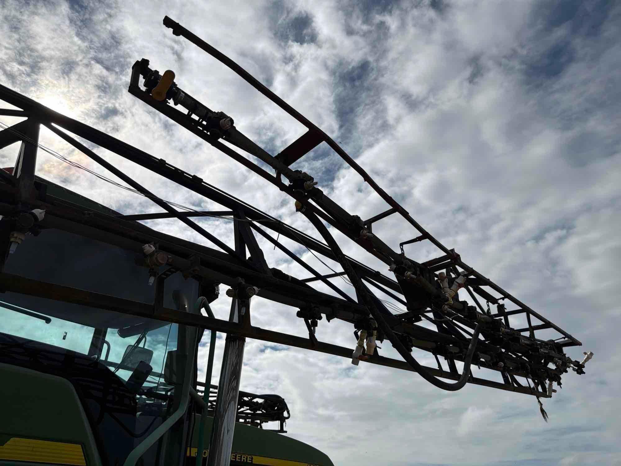 John Deere 4700