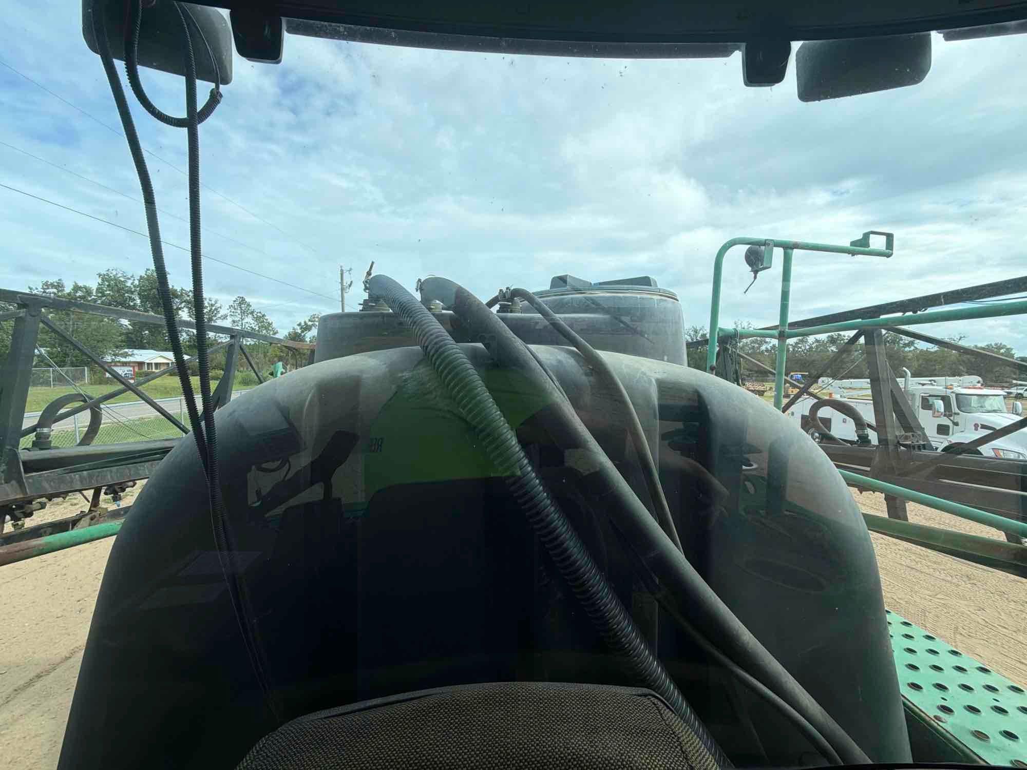 John Deere 4700