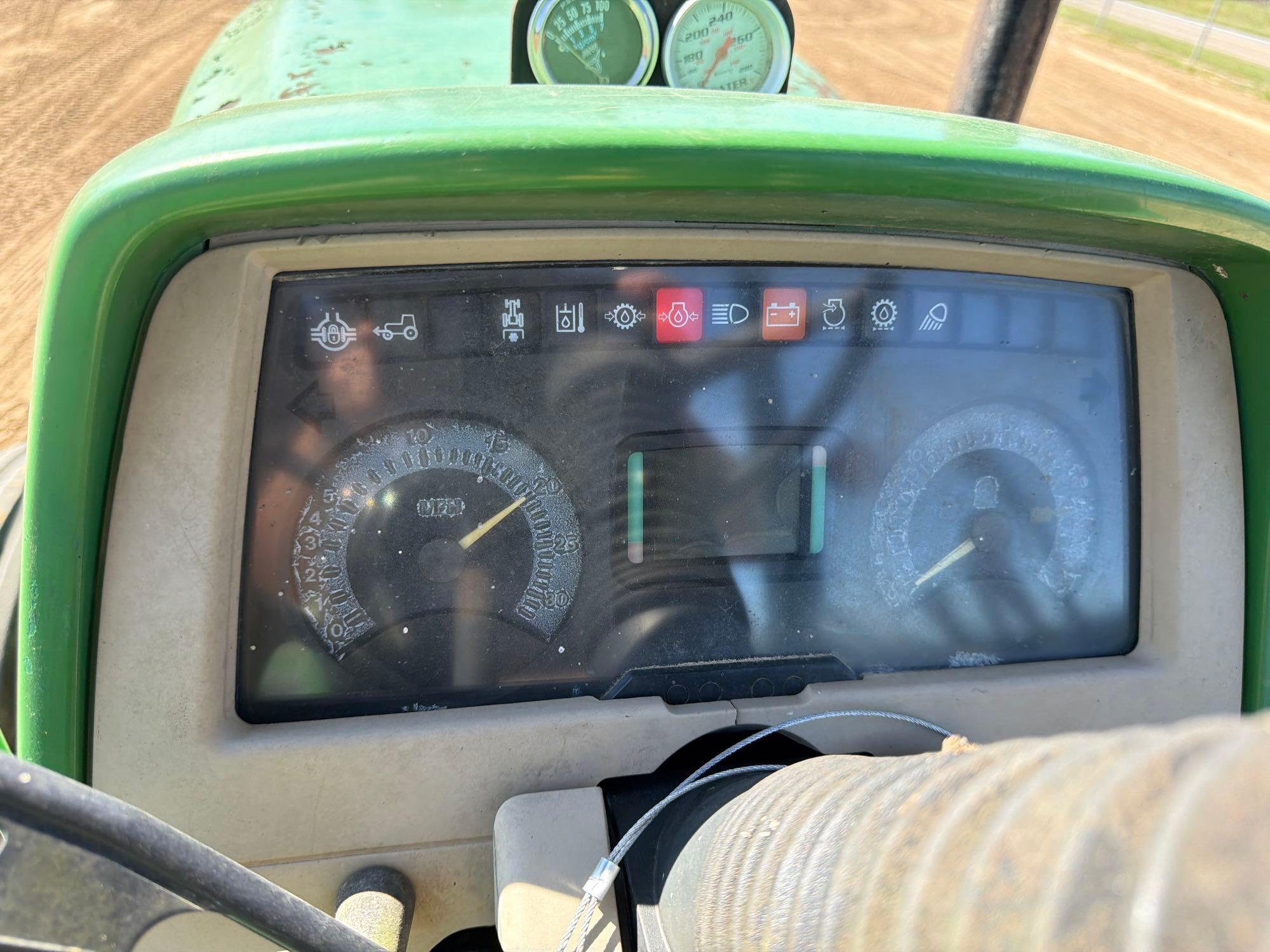 2004 John Deere 6215
