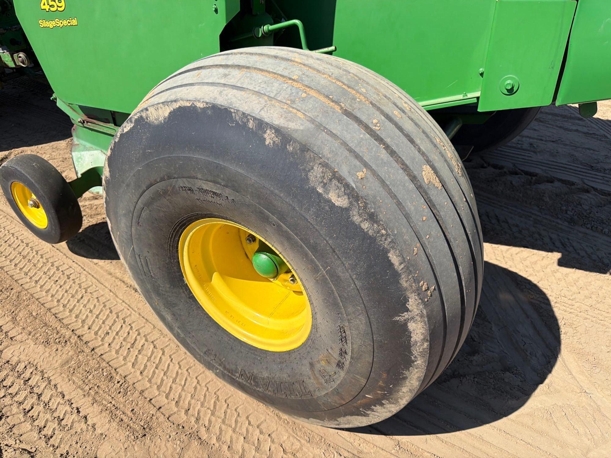 John Deere 459