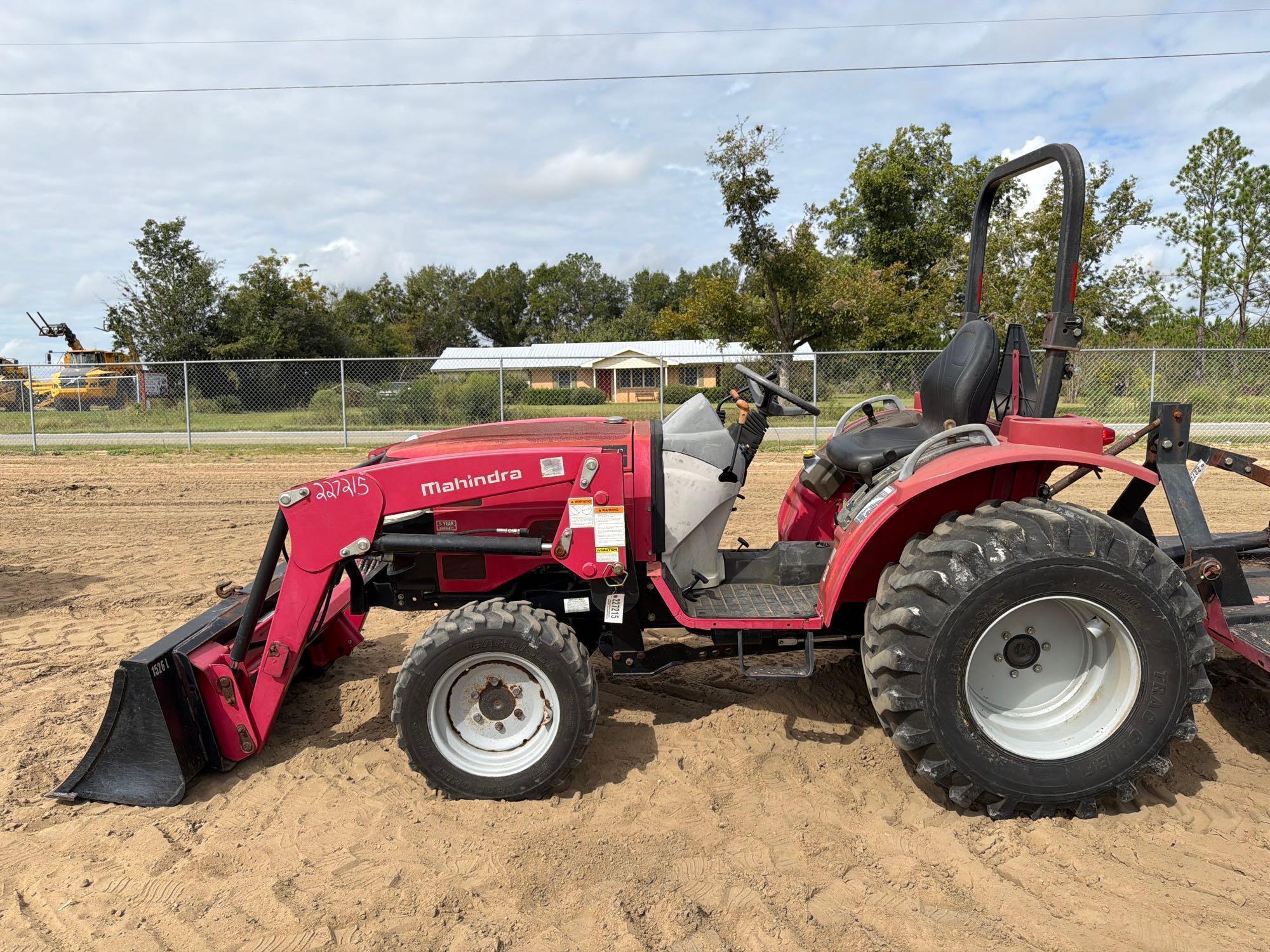 Photo of 2016 Mahindra 1526