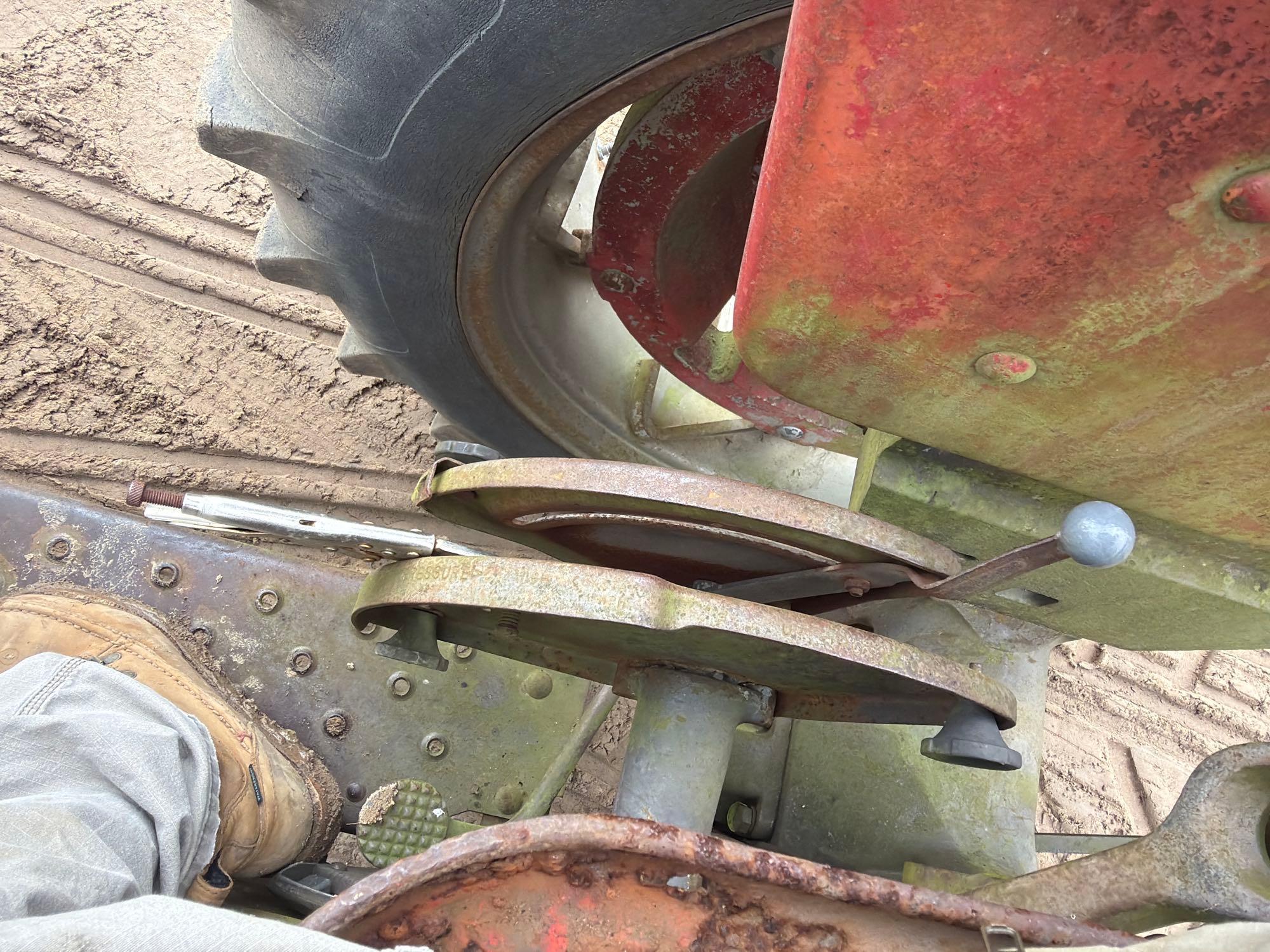 Massey Ferguson 175