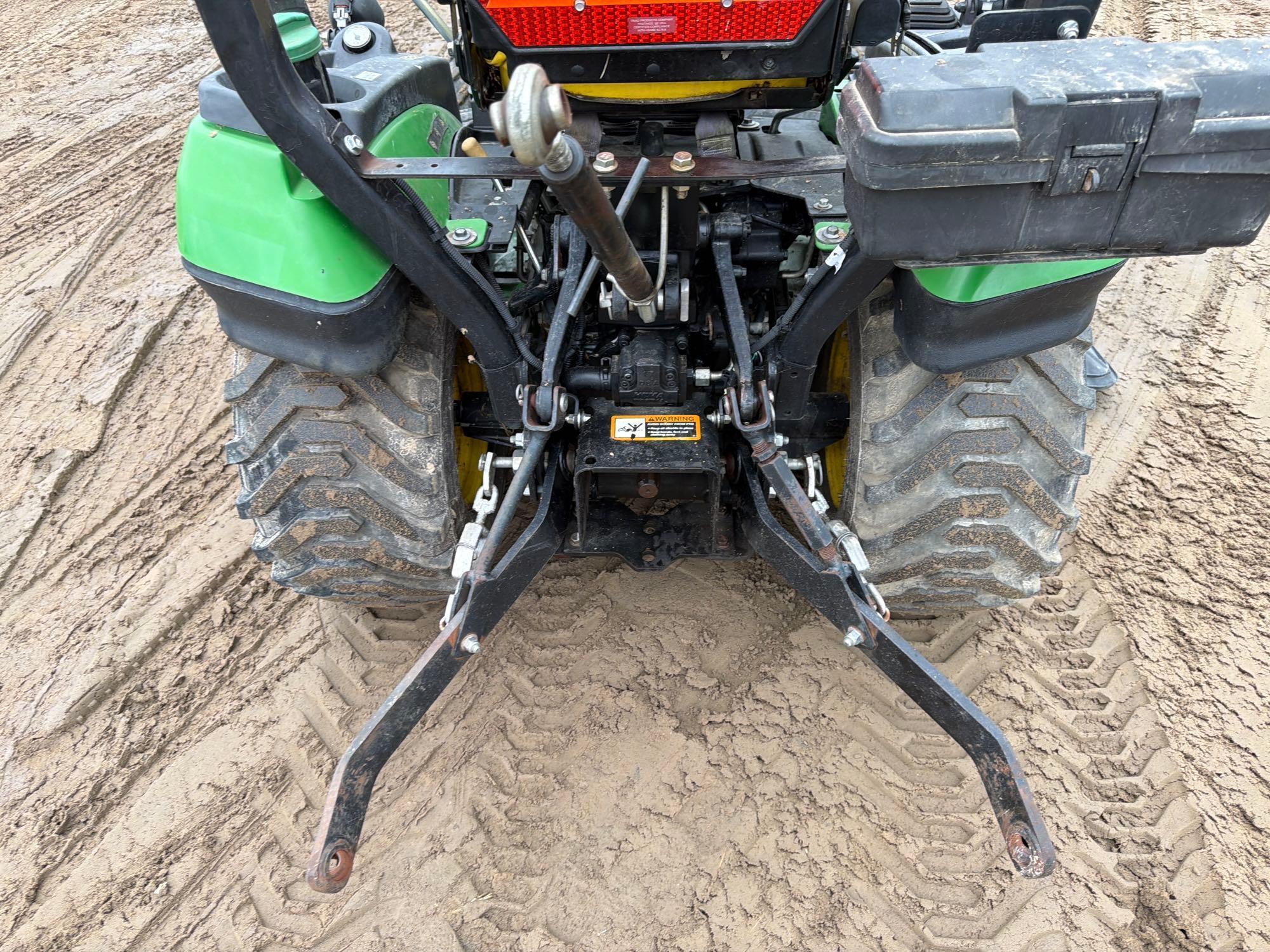 John Deere 1025R