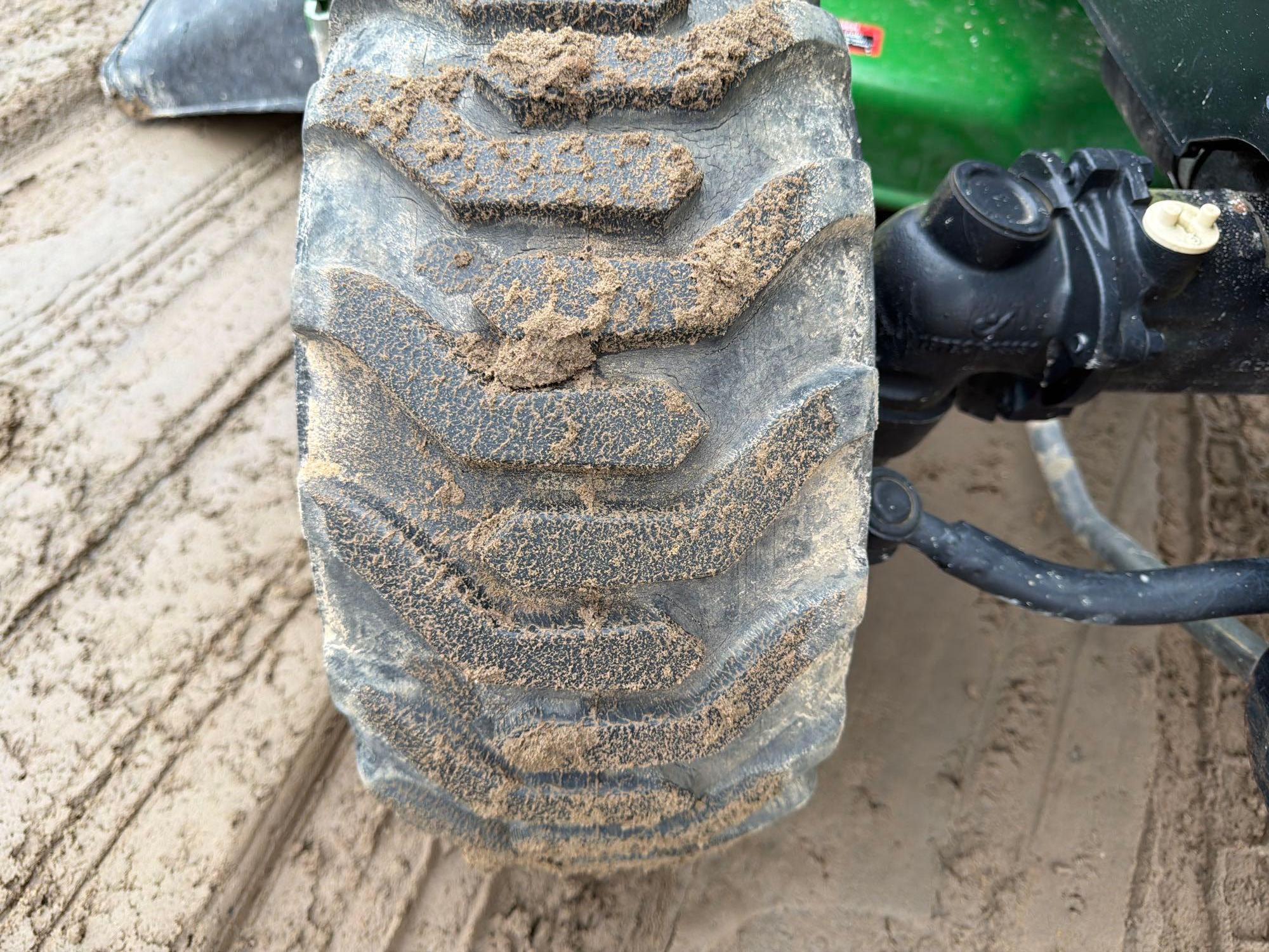 John Deere 1025R