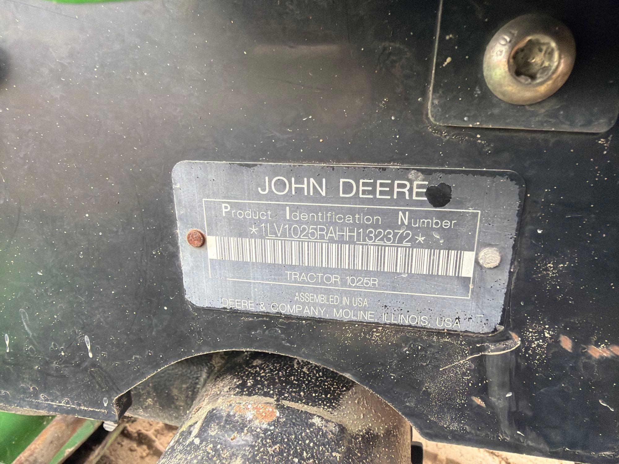 John Deere 1025R
