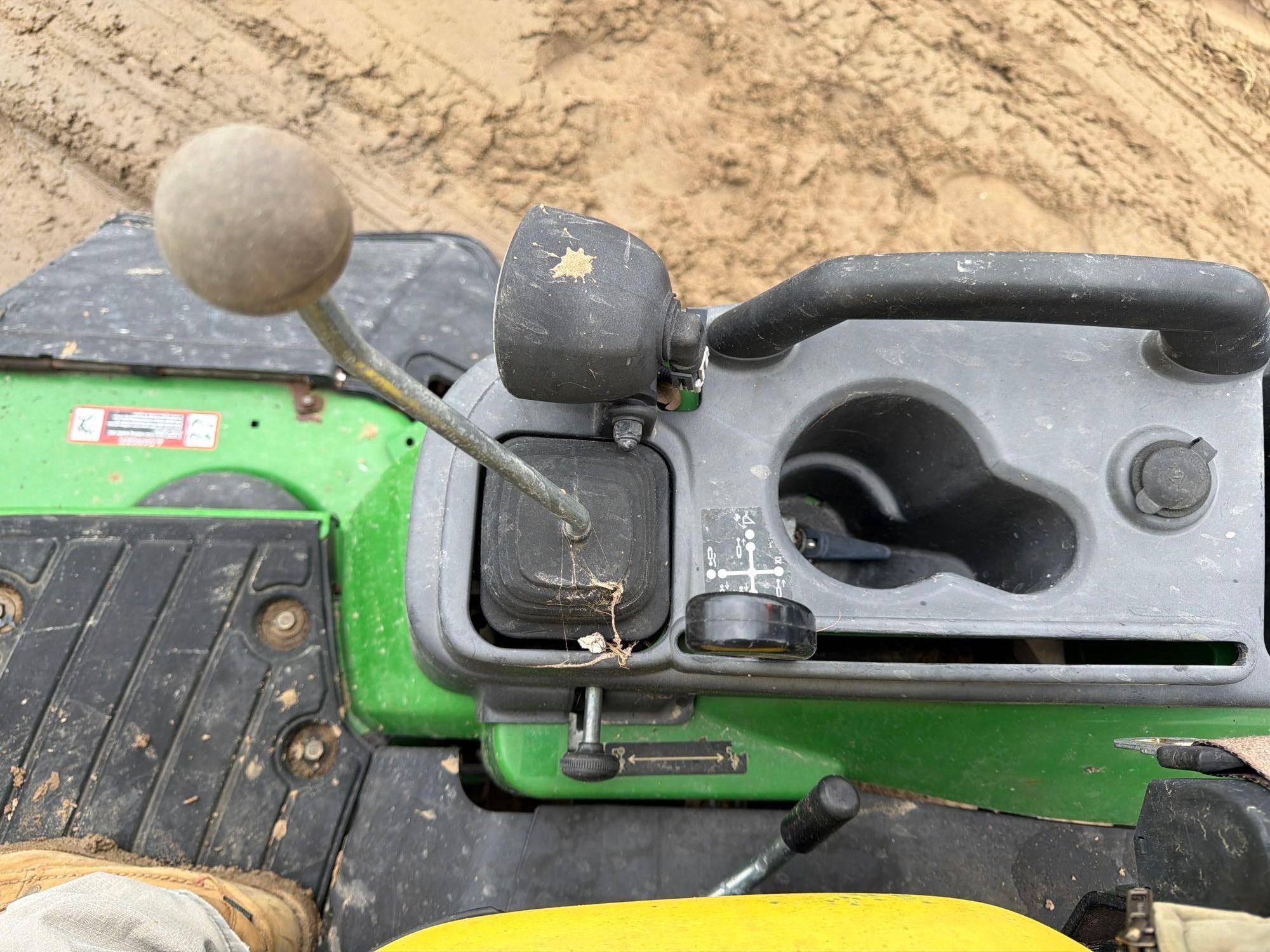 John Deere 1025R